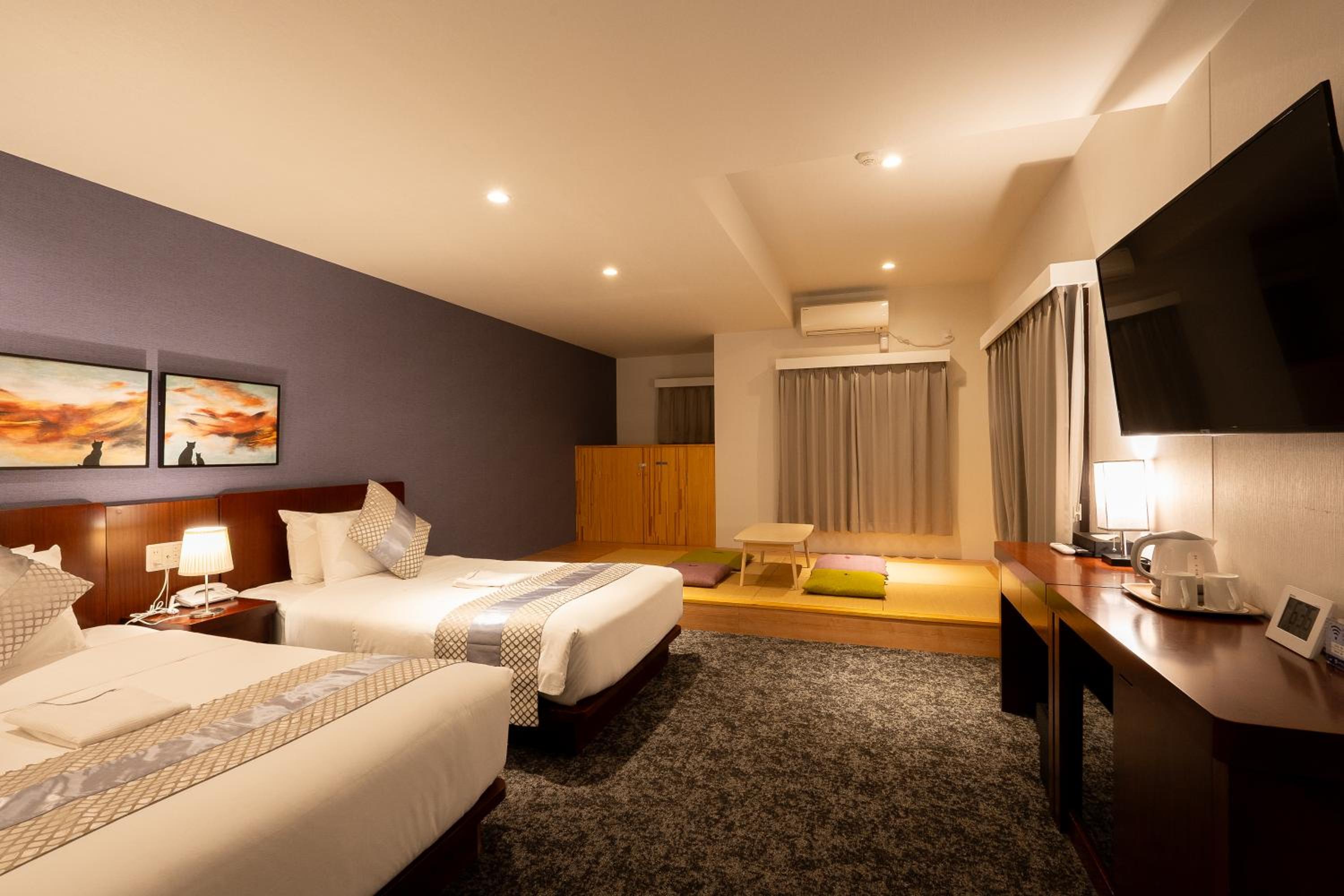 Japanese Western Style Junior Suite Non-Smoking with Balcony