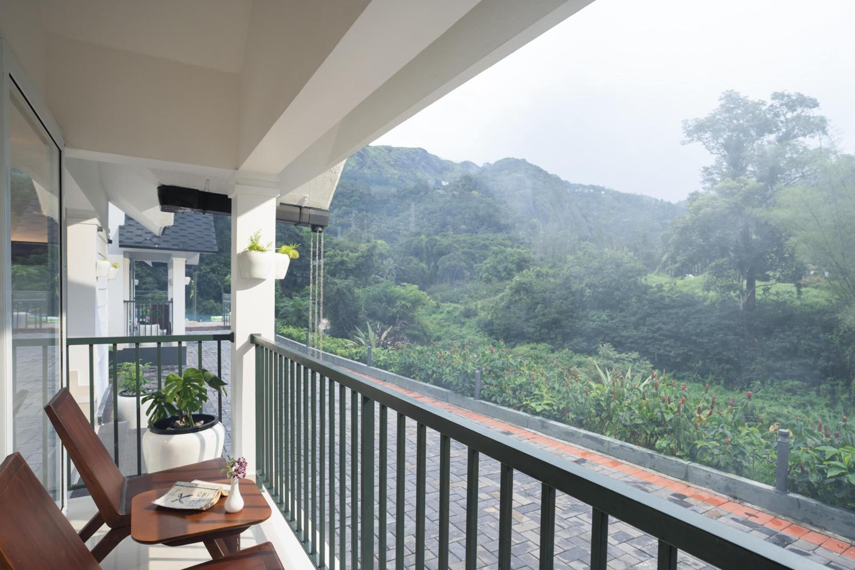 Double Room with Mountain View