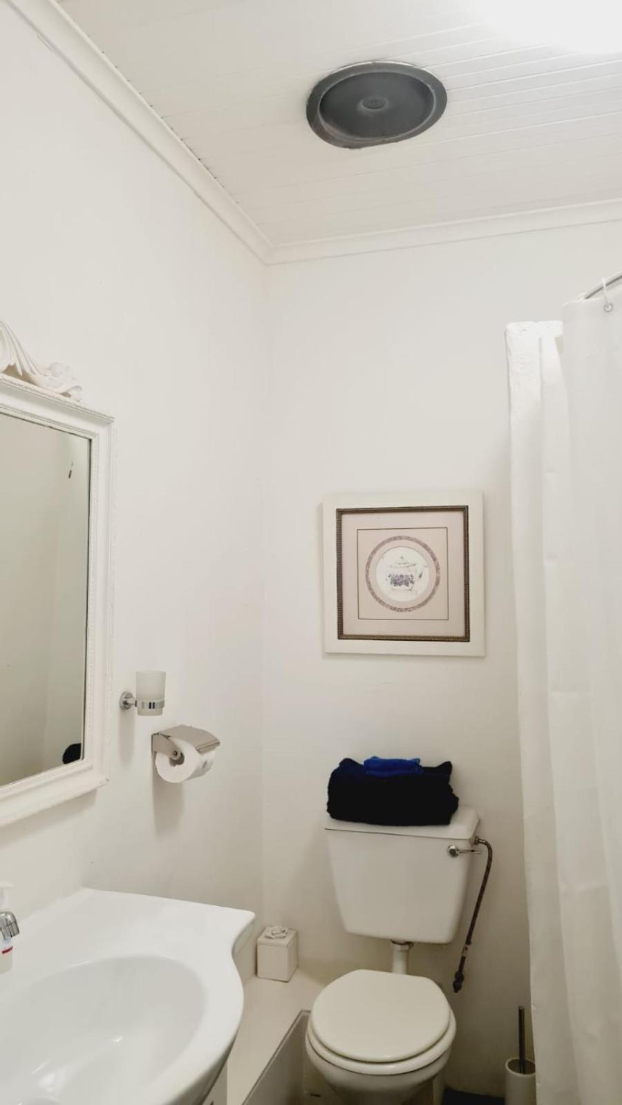 Large Double Room photo 3