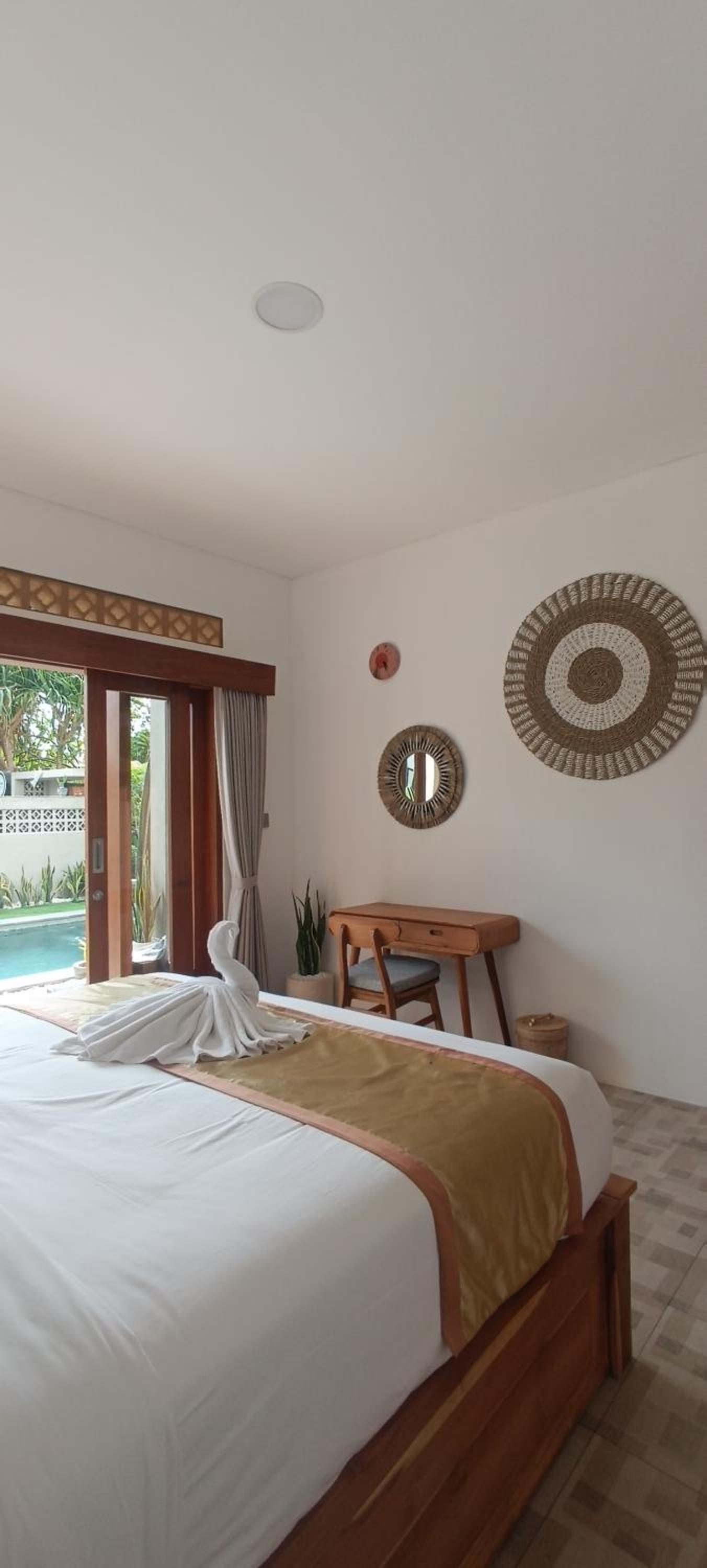 Double Room with Pool View