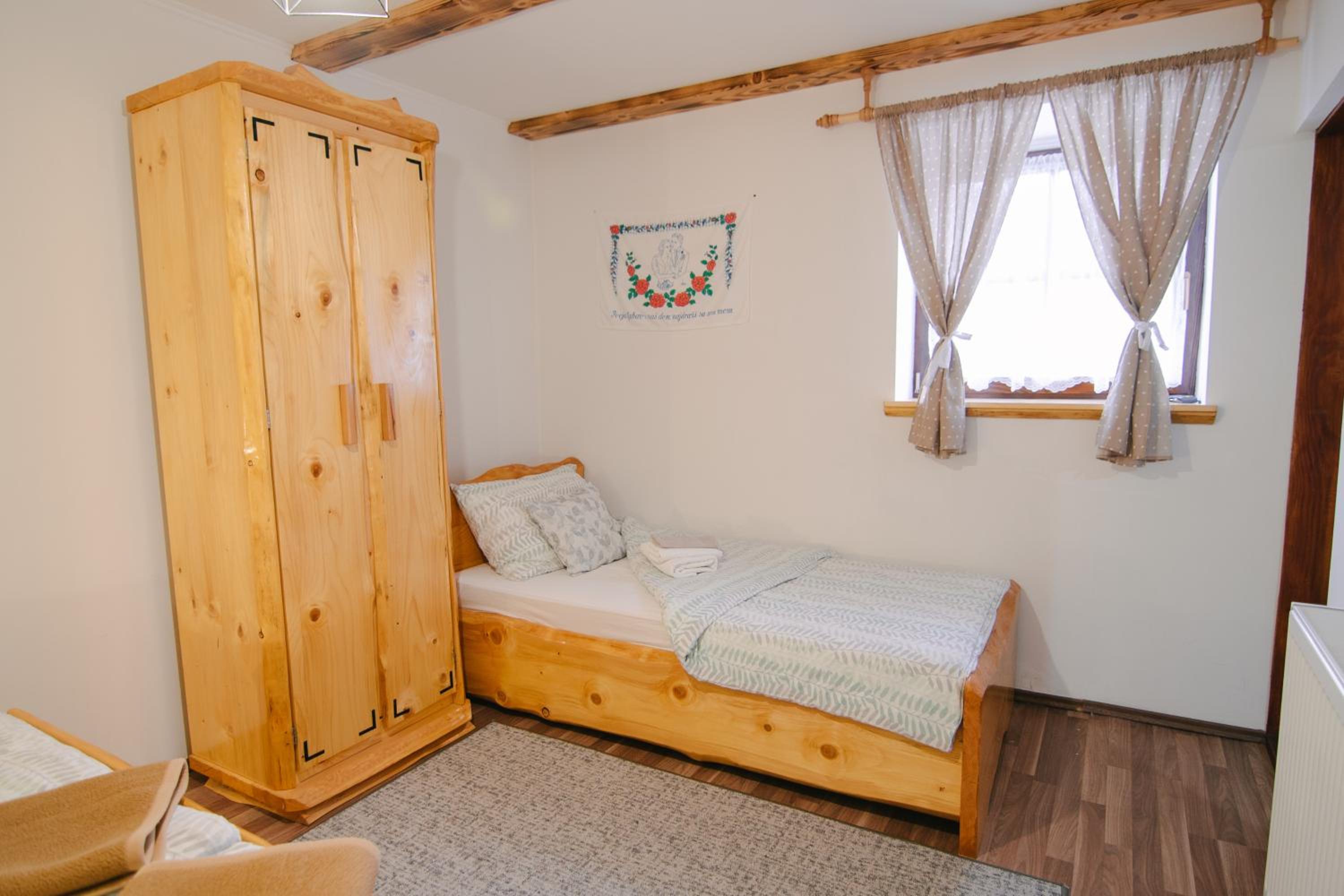 One-Bedroom House photo 1