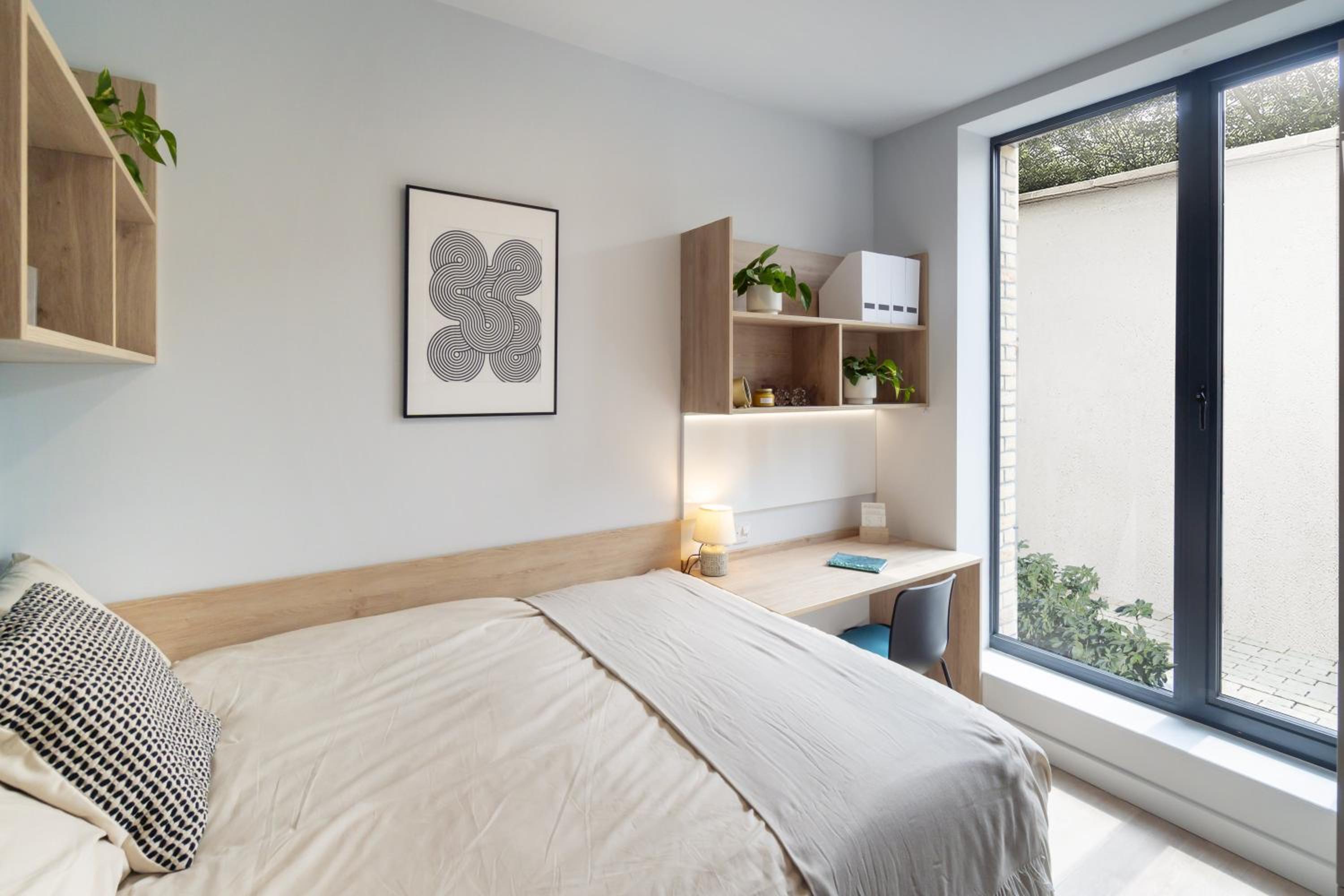 Apartment photo 2