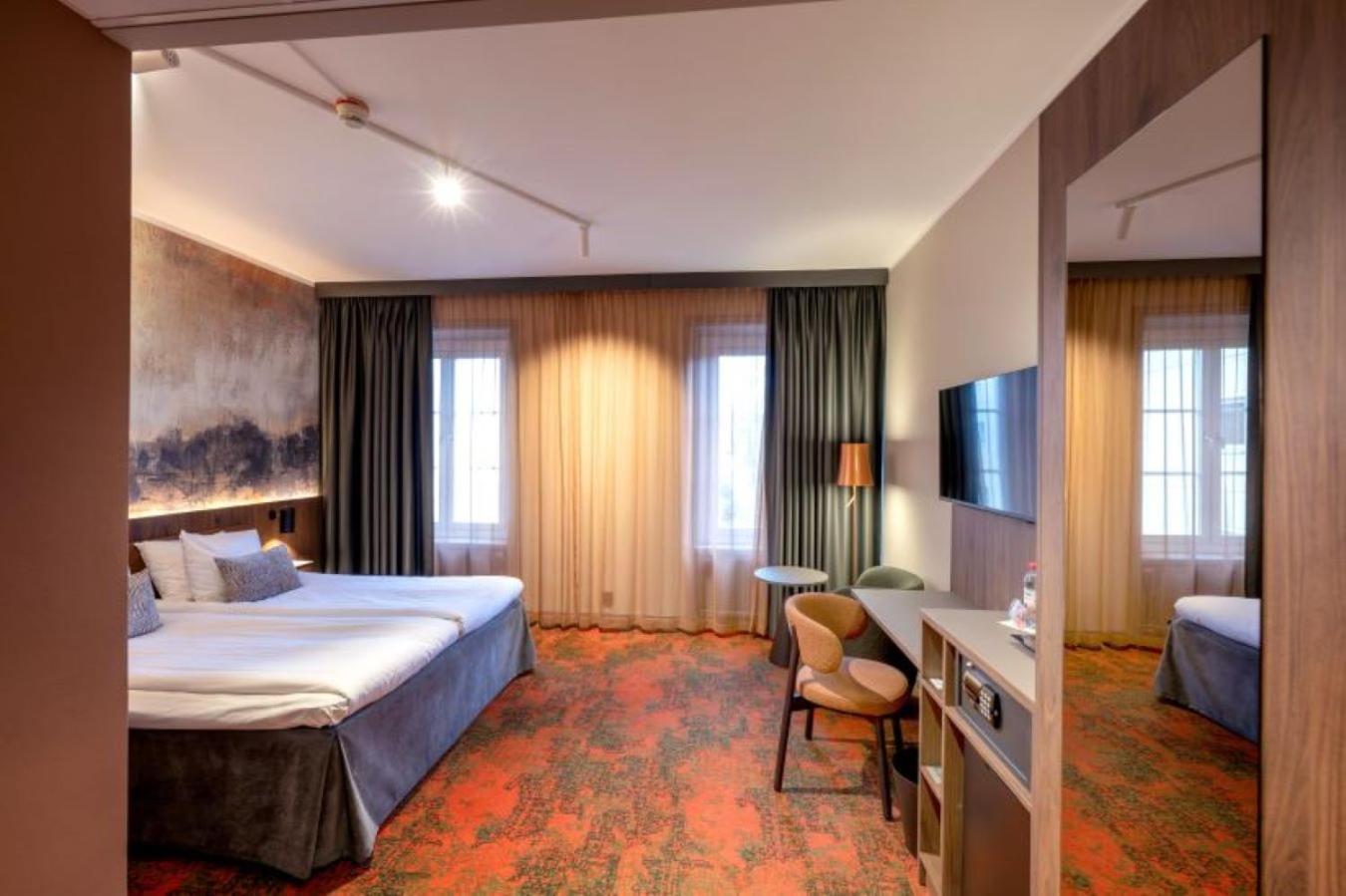 Superior Double or Twin Room - Photo 2