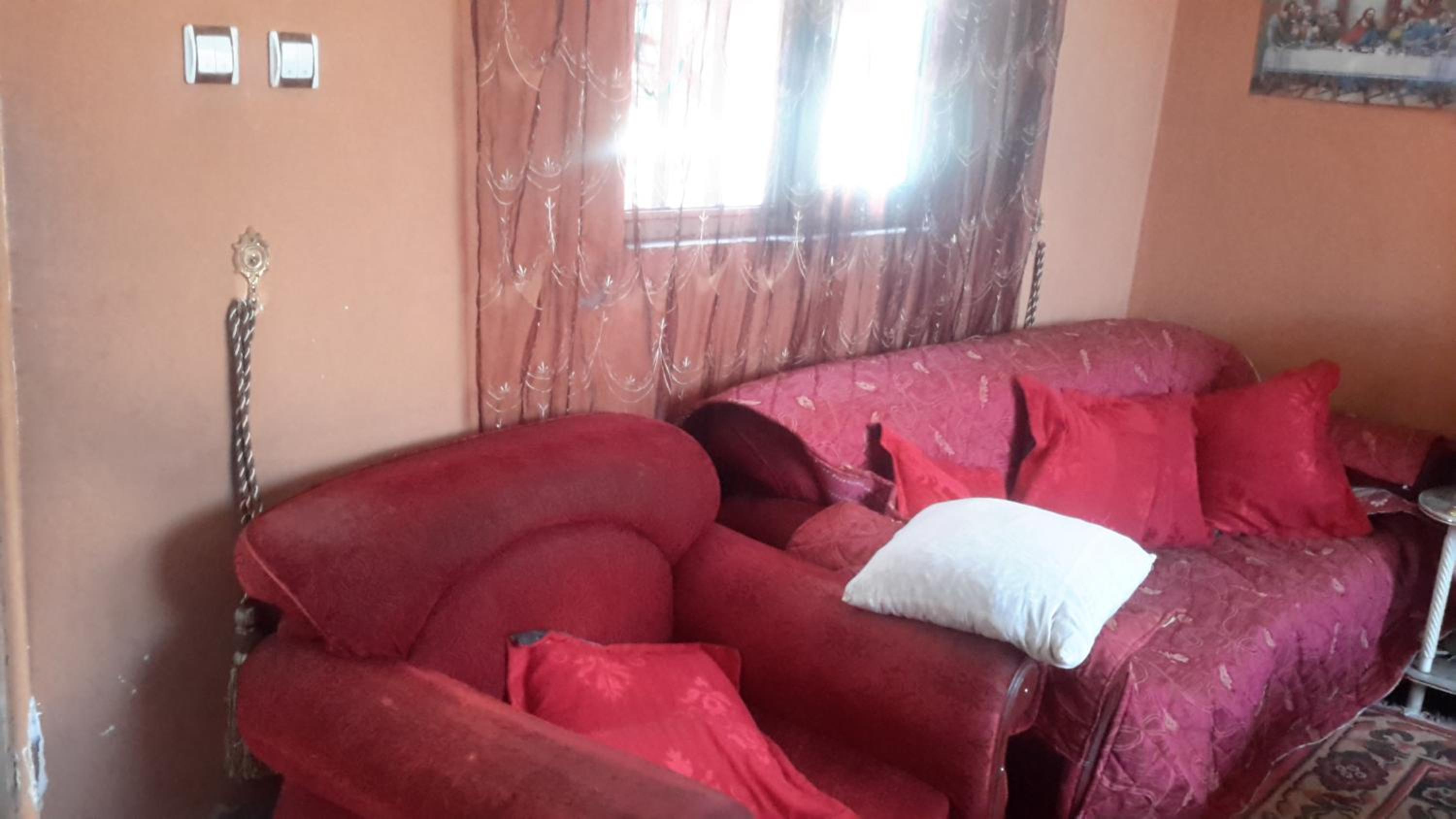 Family Room photo 3