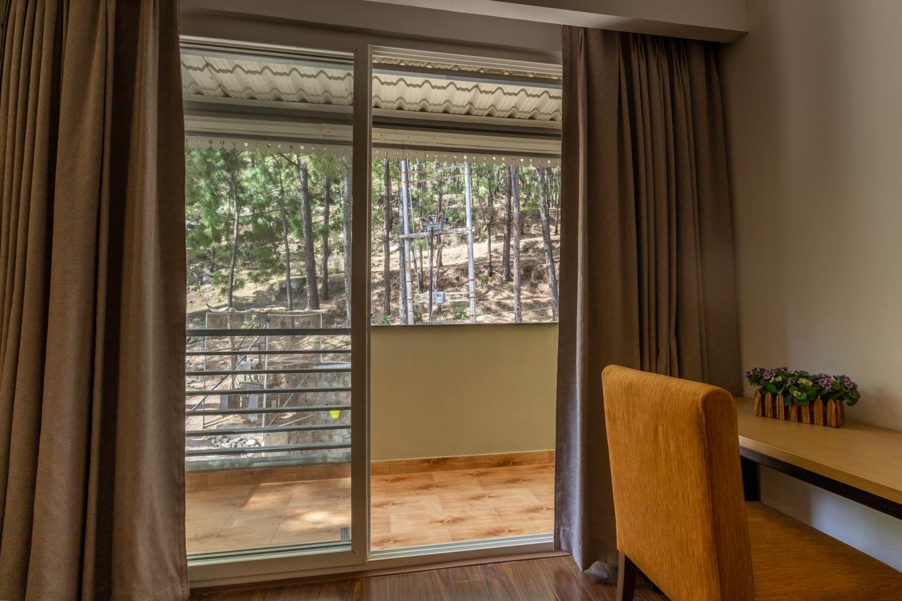 Double Room with Balcony photo 2