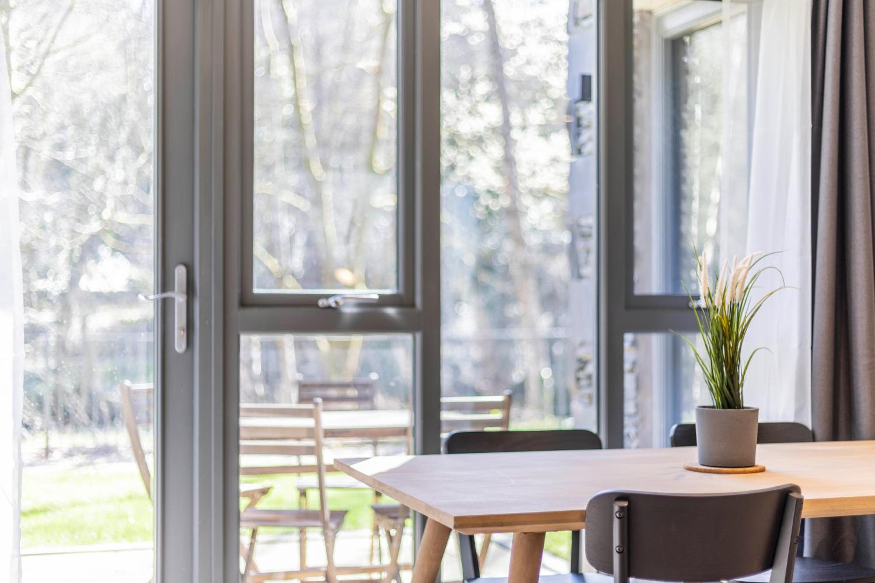 Apartment With Lake View photo 3
