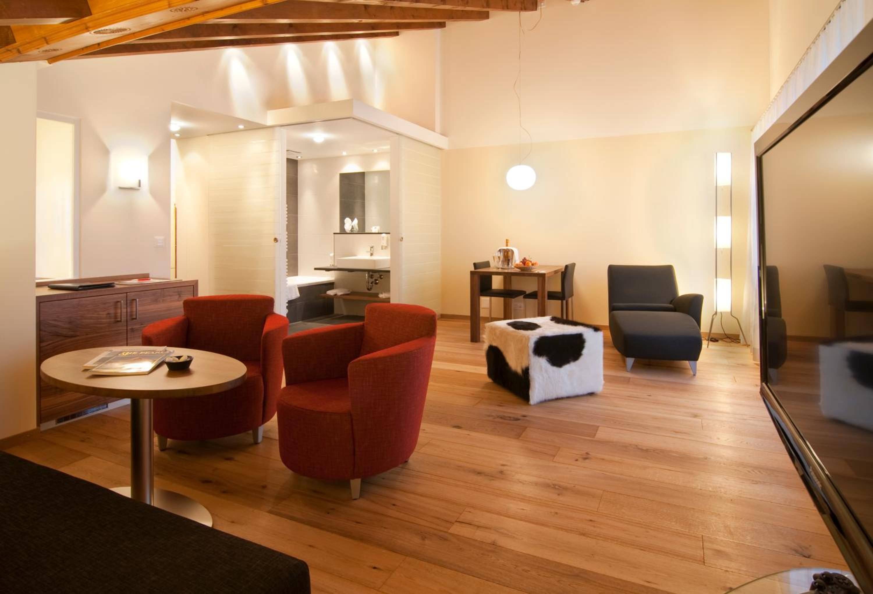 Simi Suite with Balcony - Photo 1
