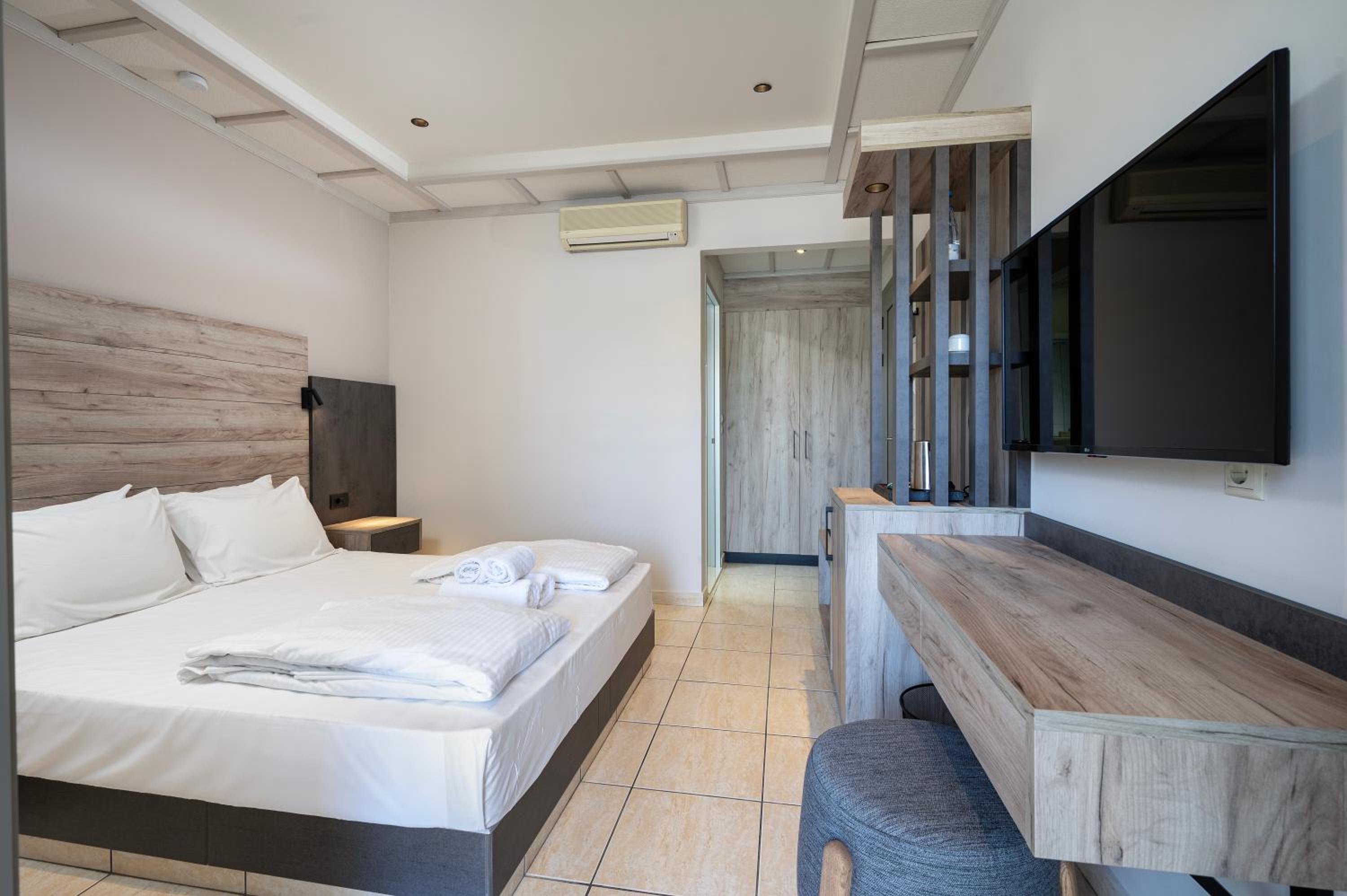 Superior Twin Room photo 2