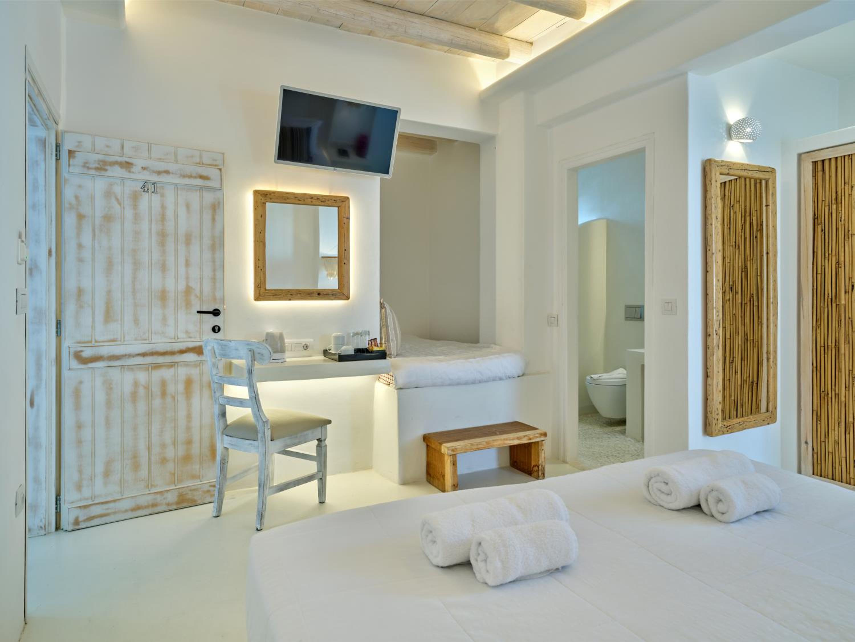 Superior Double Room - Photo 16