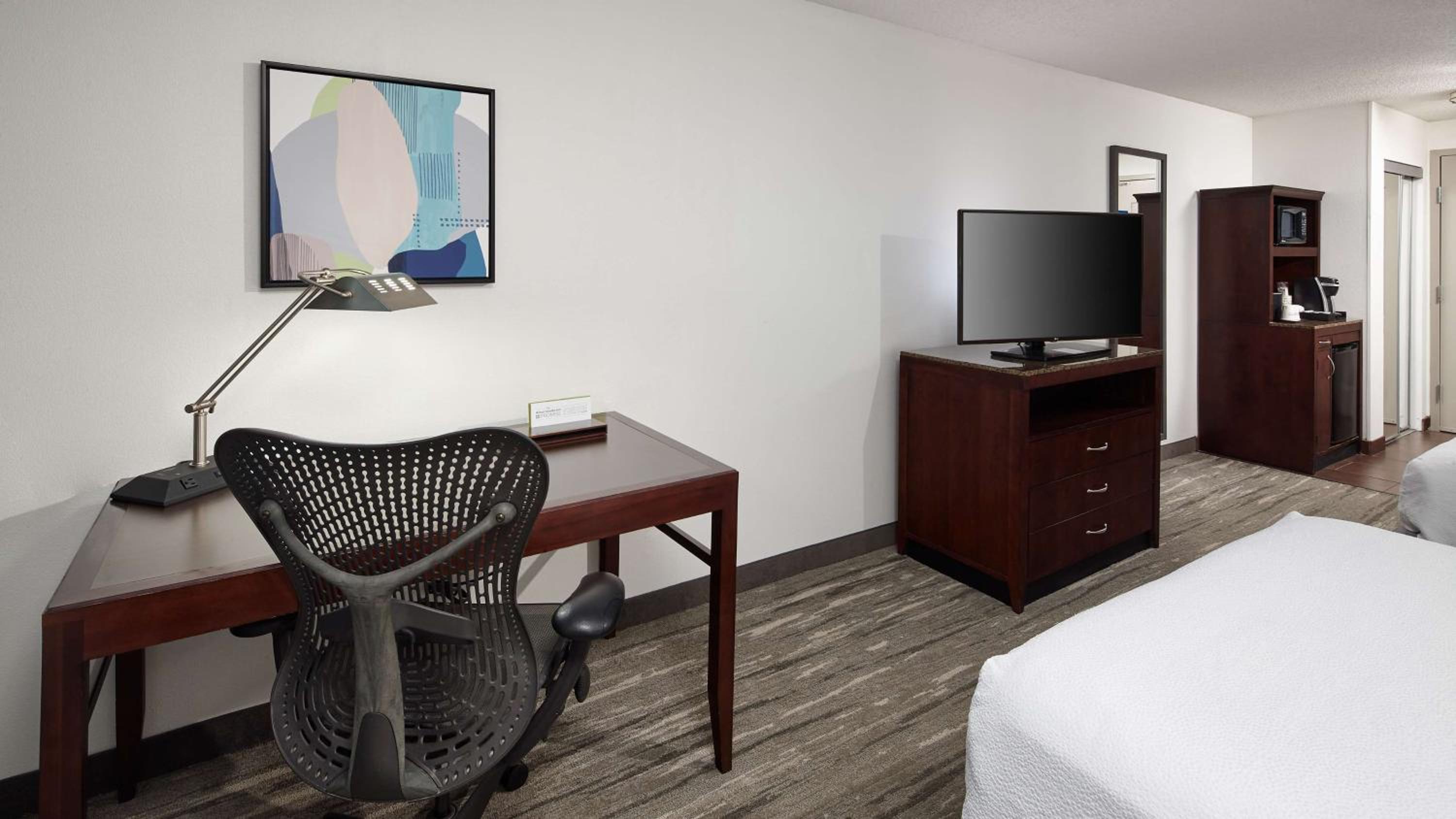 Queen Room with Two Queen Beds - Photo 1