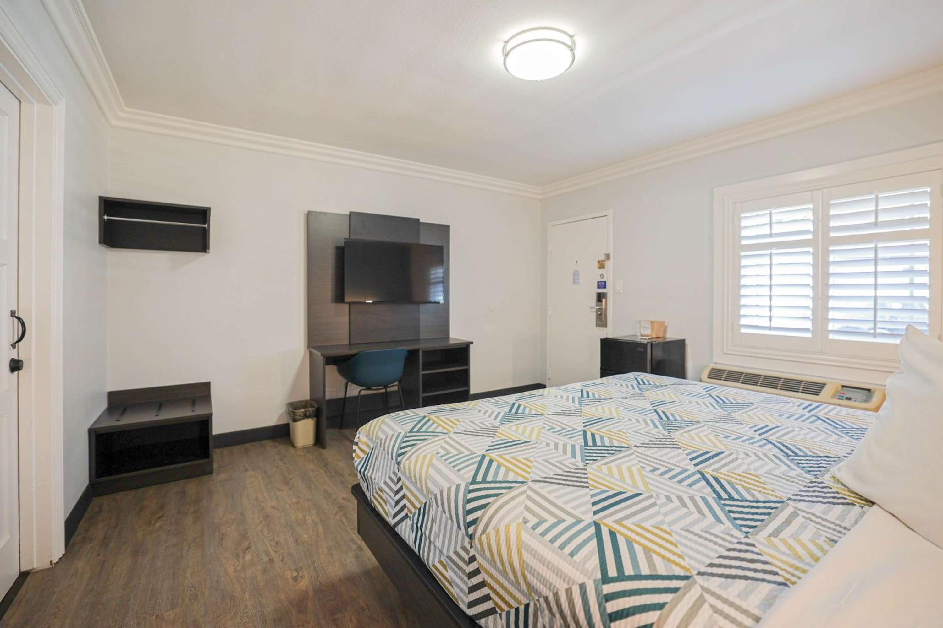 King Room - Photo 1