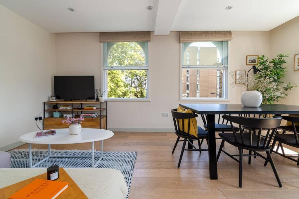 Apartment photo 3