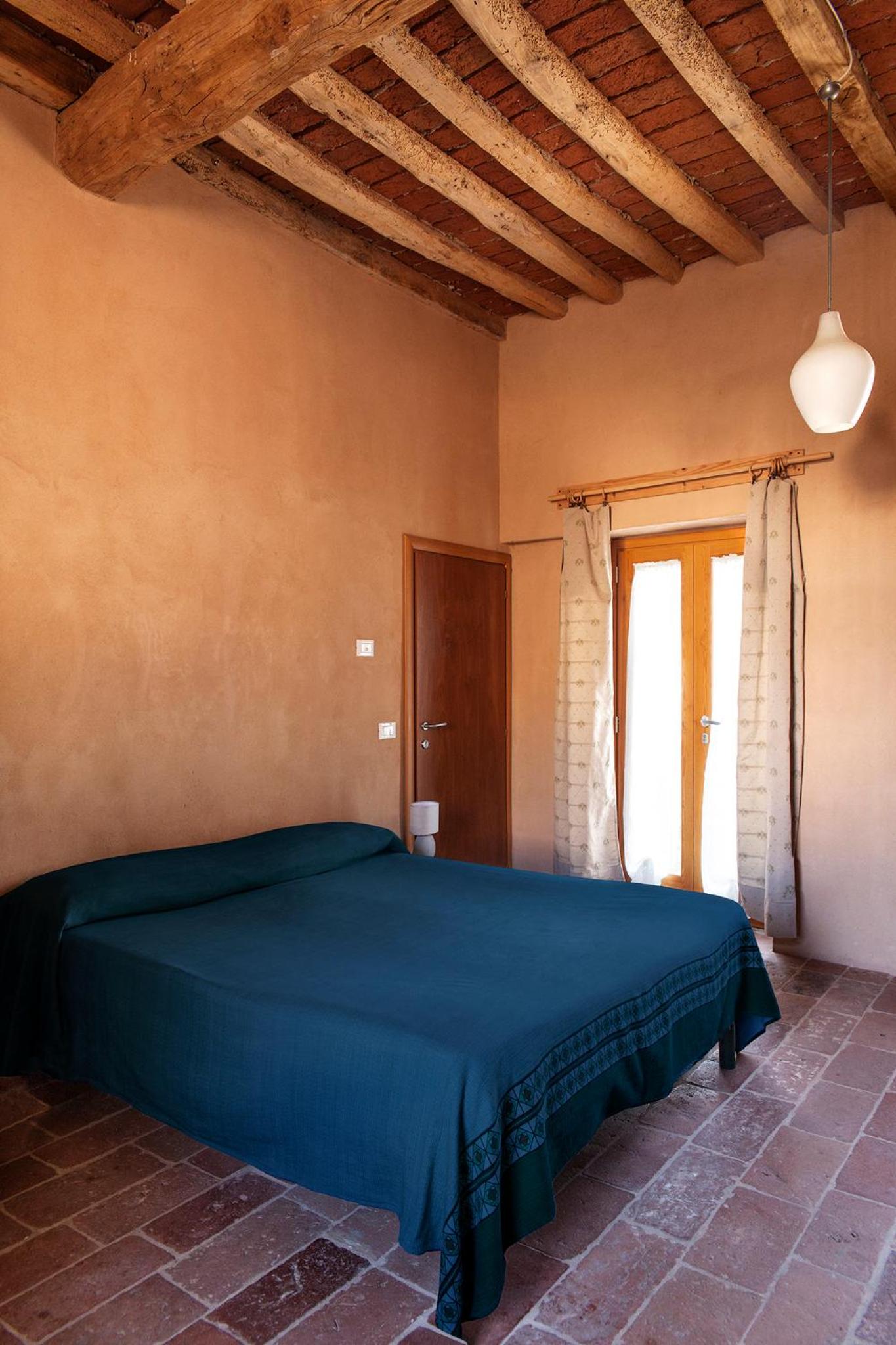 Double Room with Fireplace - Photo 5