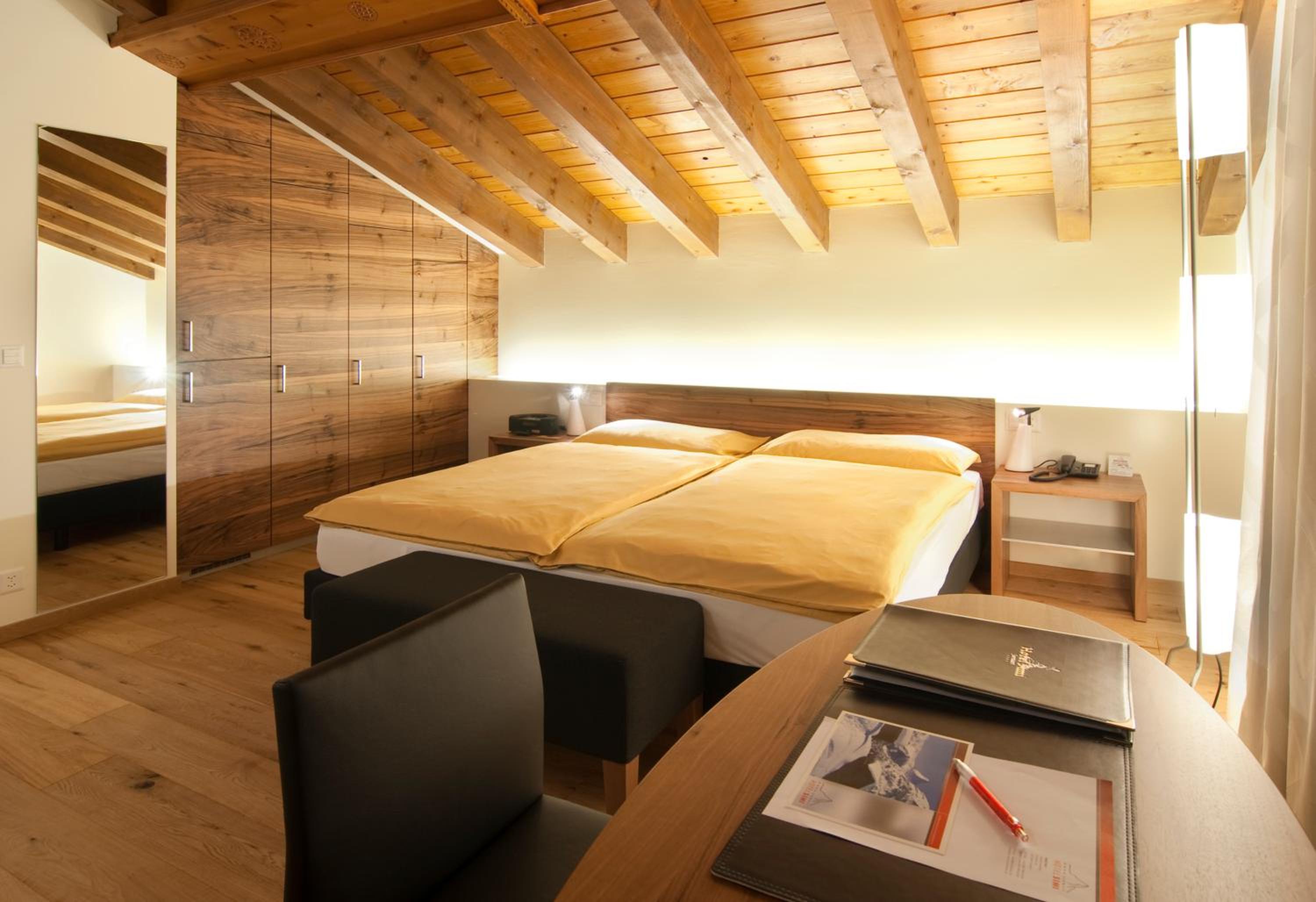 Simi Suite with Balcony - Photo 3