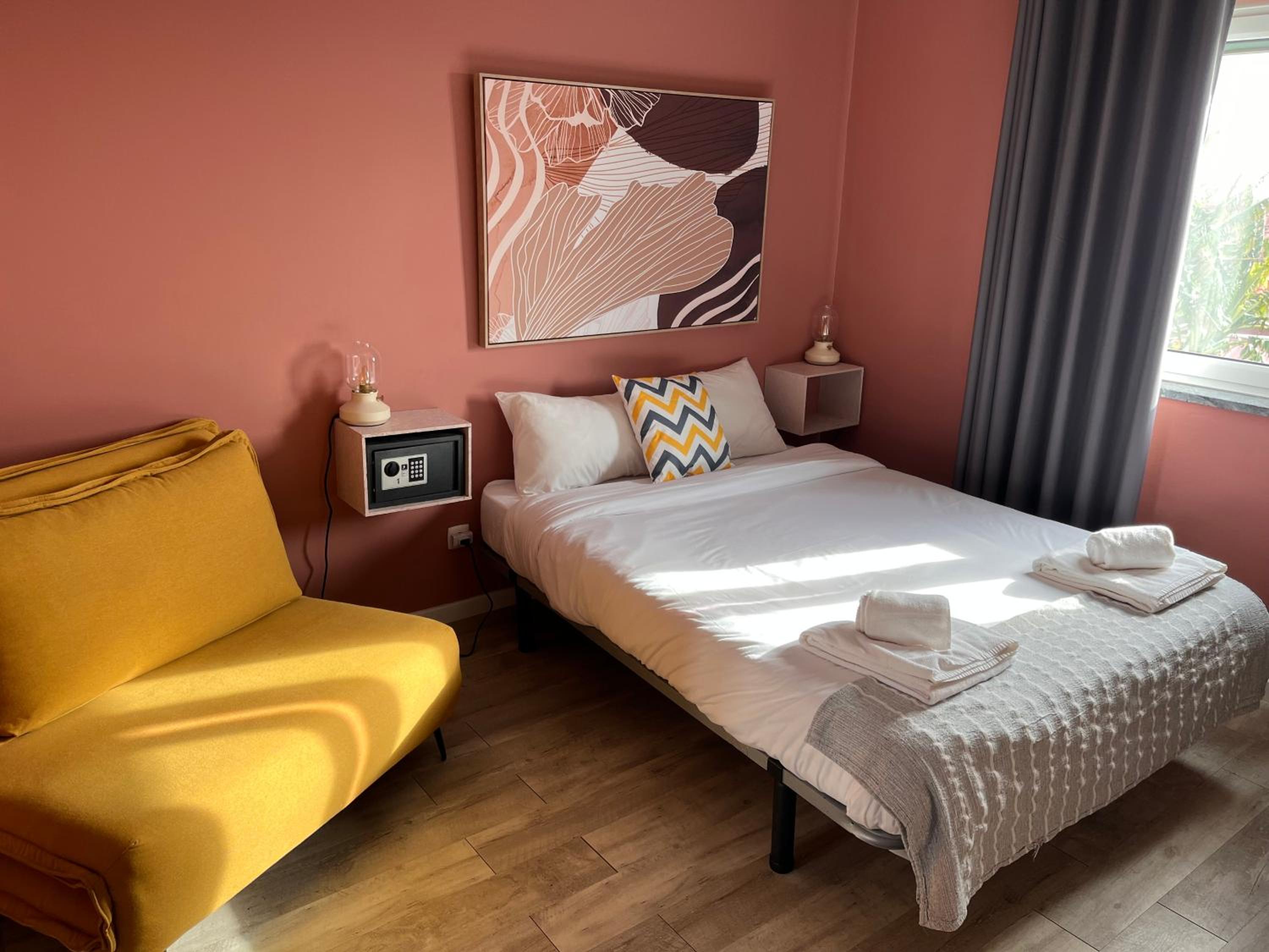 Double Room Ensuite with Ocean View photo 2