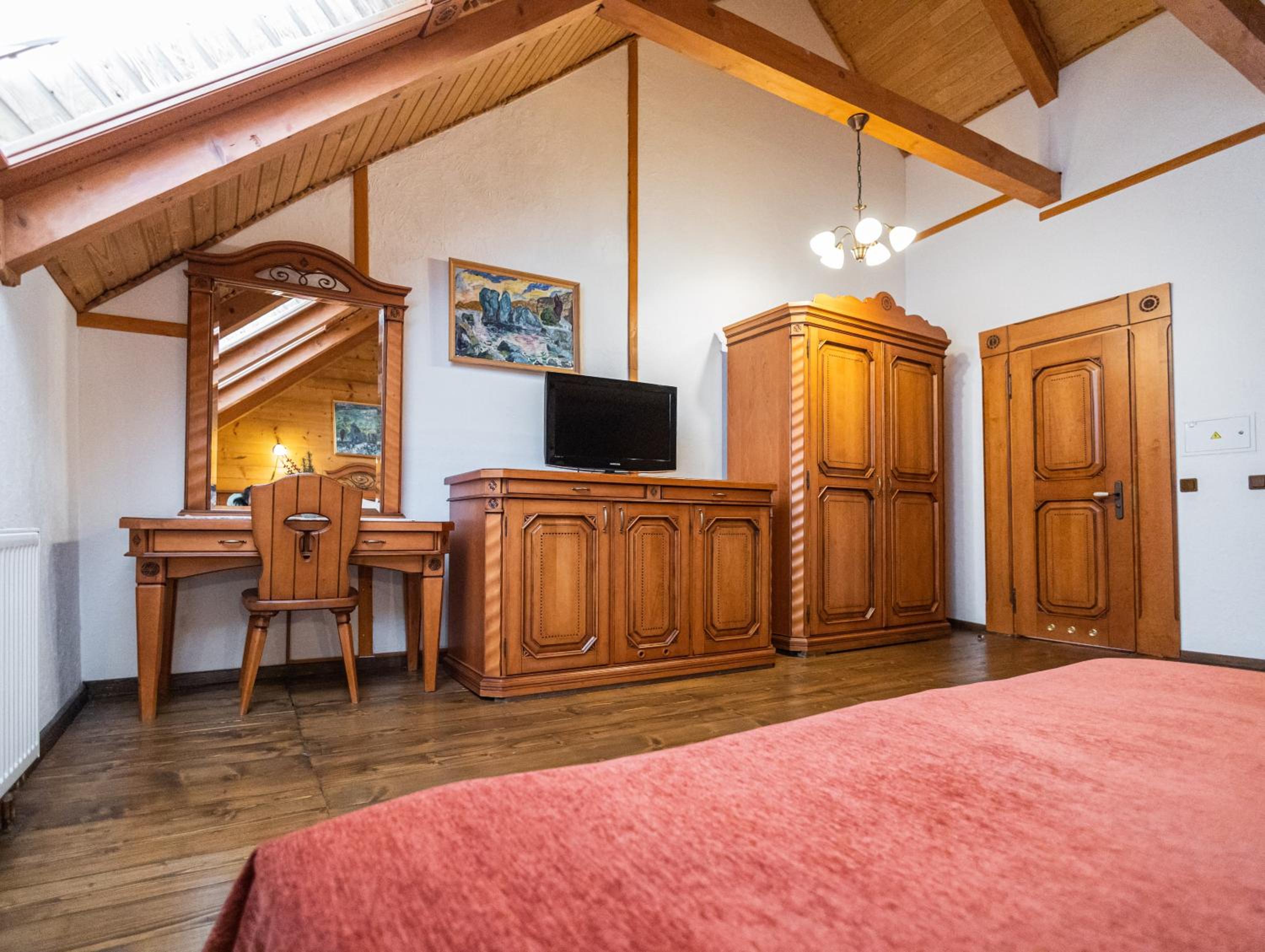 Two-Bedroom Chalet photo 3