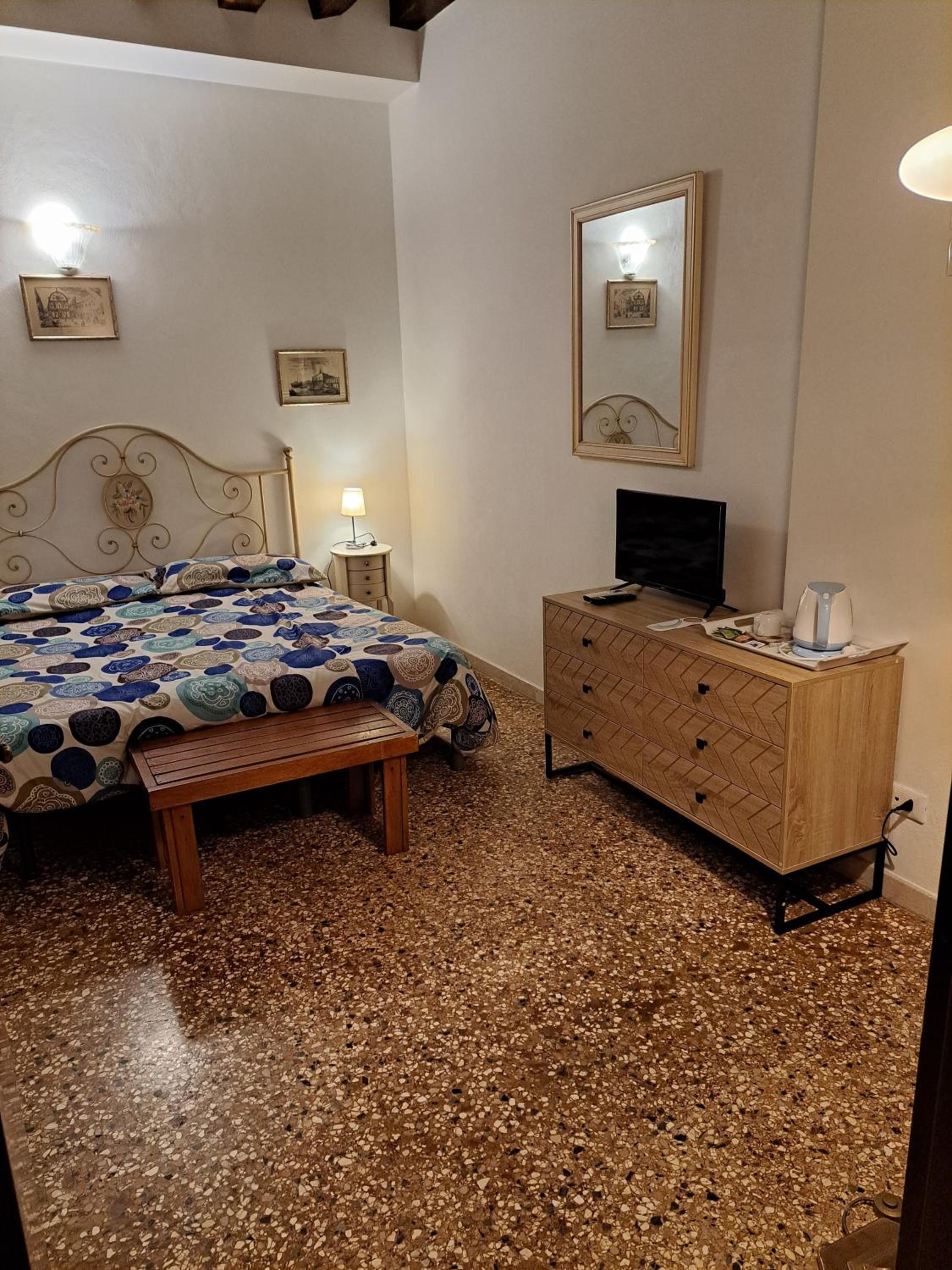 Double or Twin Room - Annex photo 1