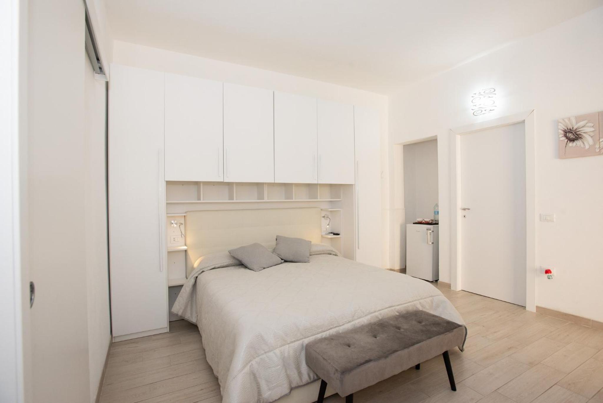 Double Room - Photo 1