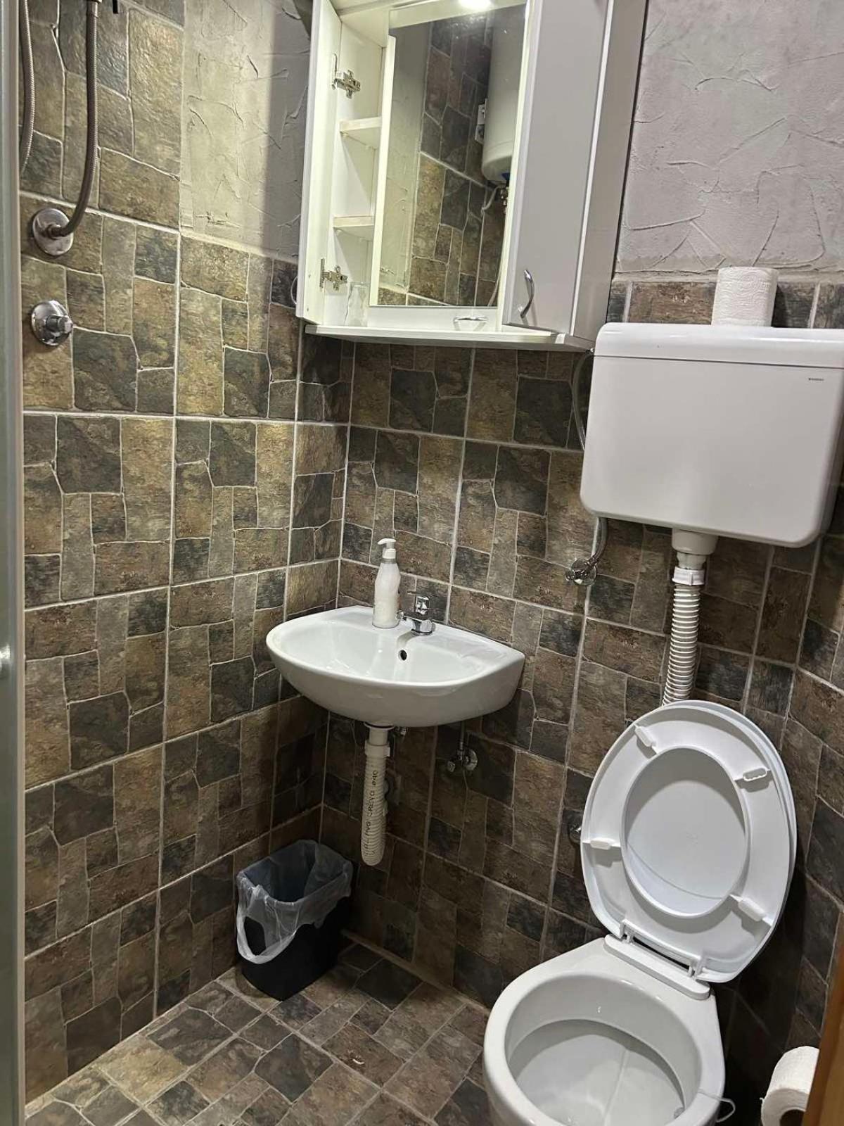 Quadruple Room with Bathroom photo 2