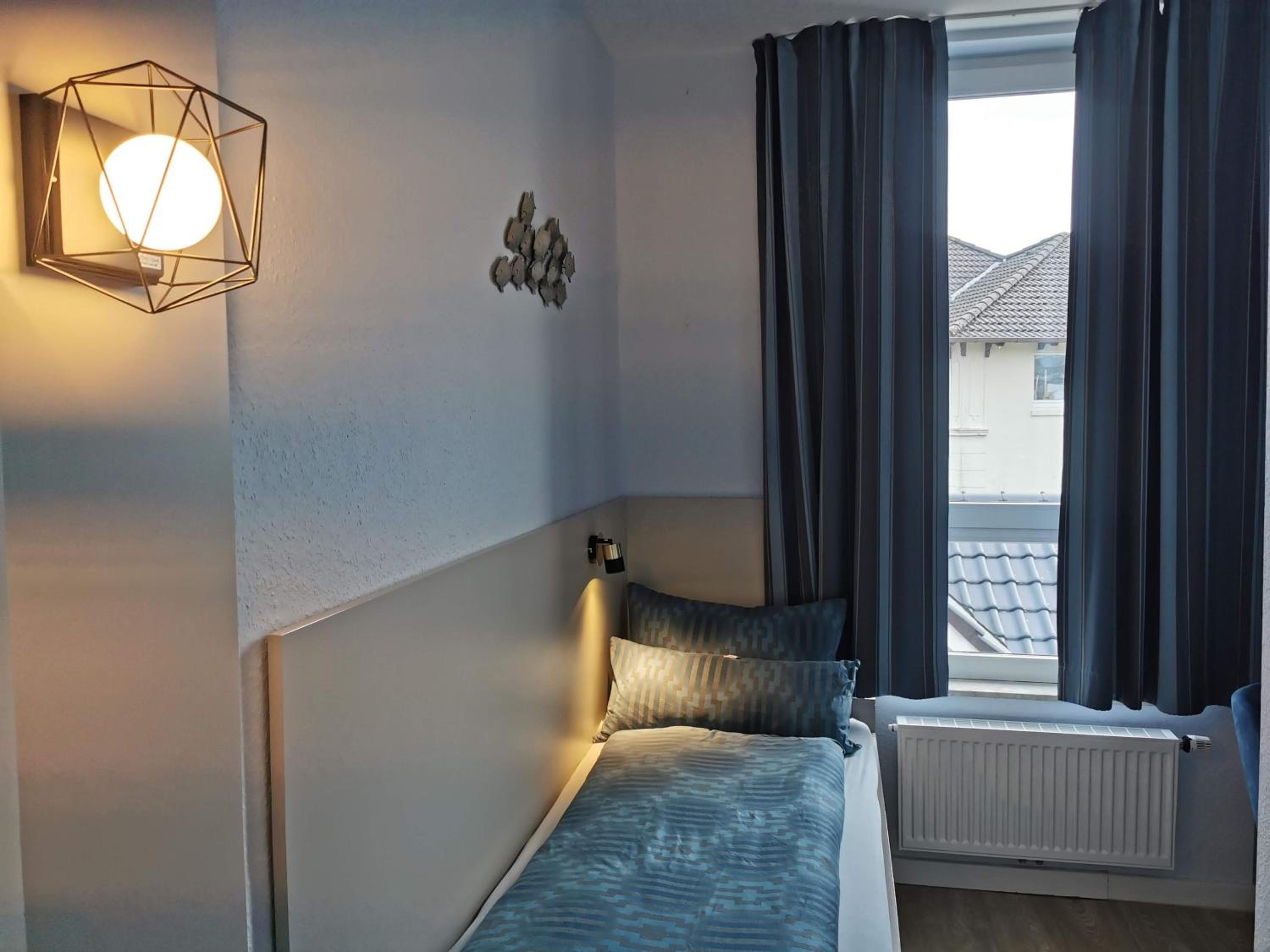 Small Single Room