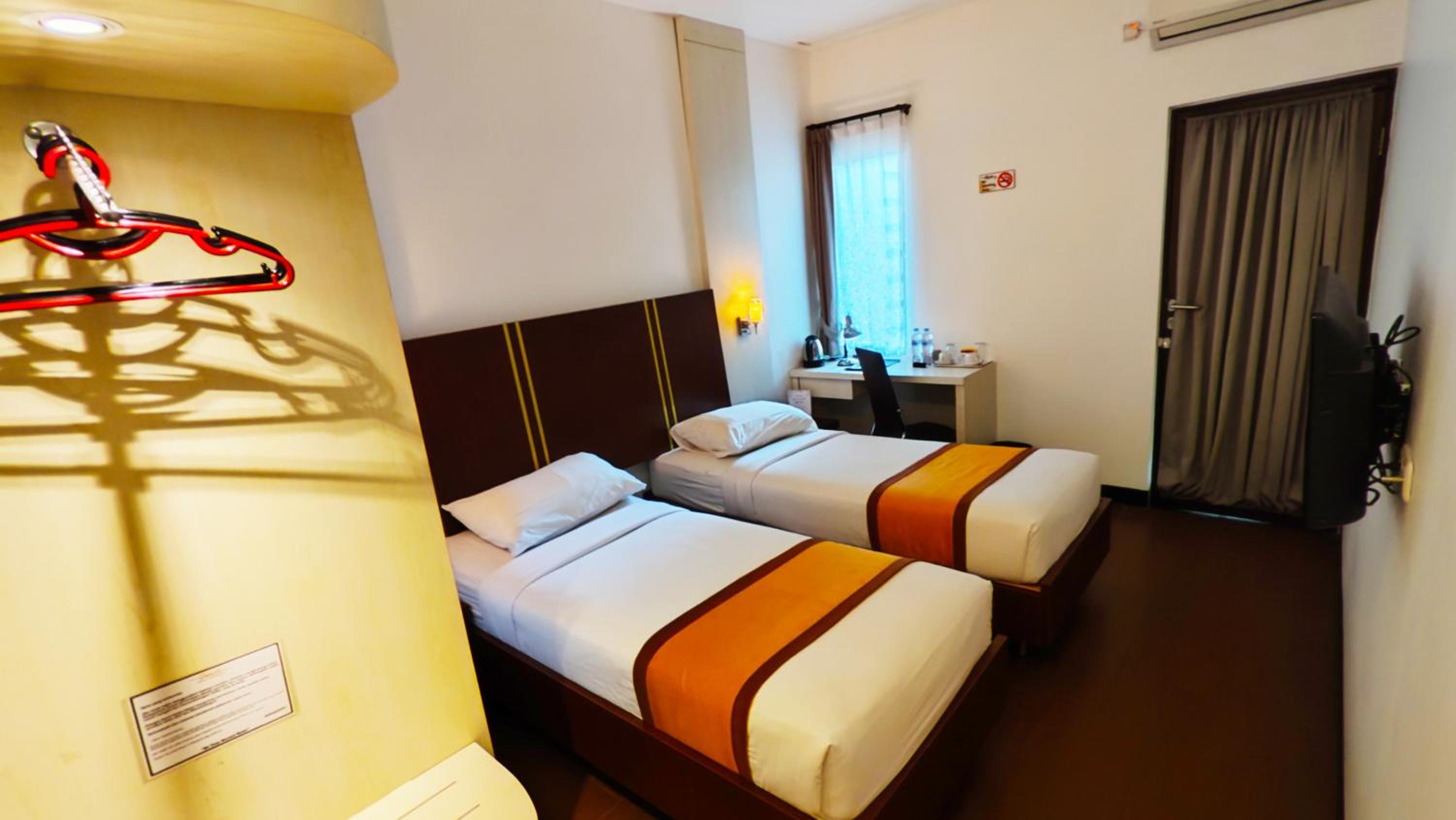 Deluxe Twin Room - Photo 5