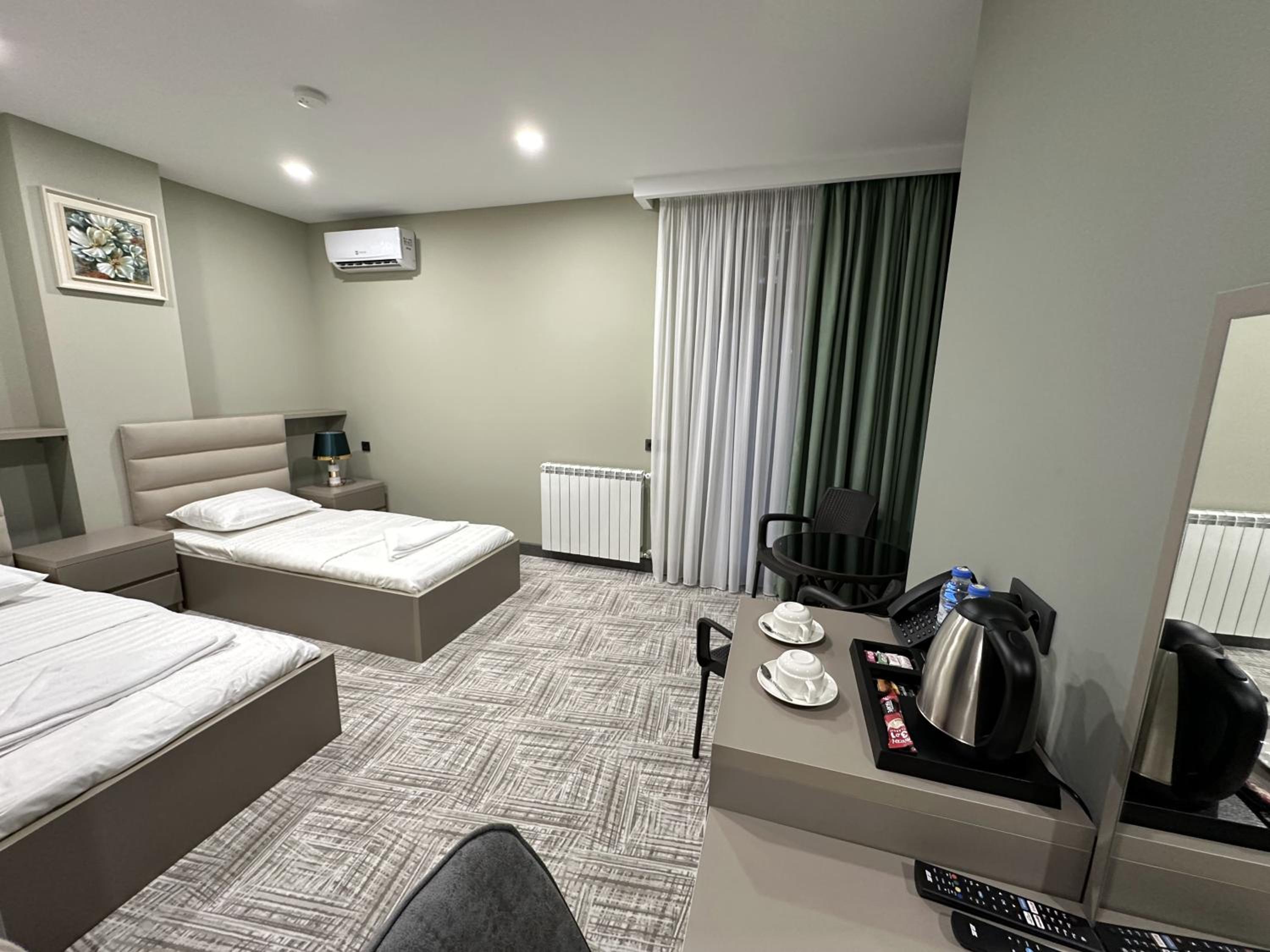 Twin Room With Balcony photo 1