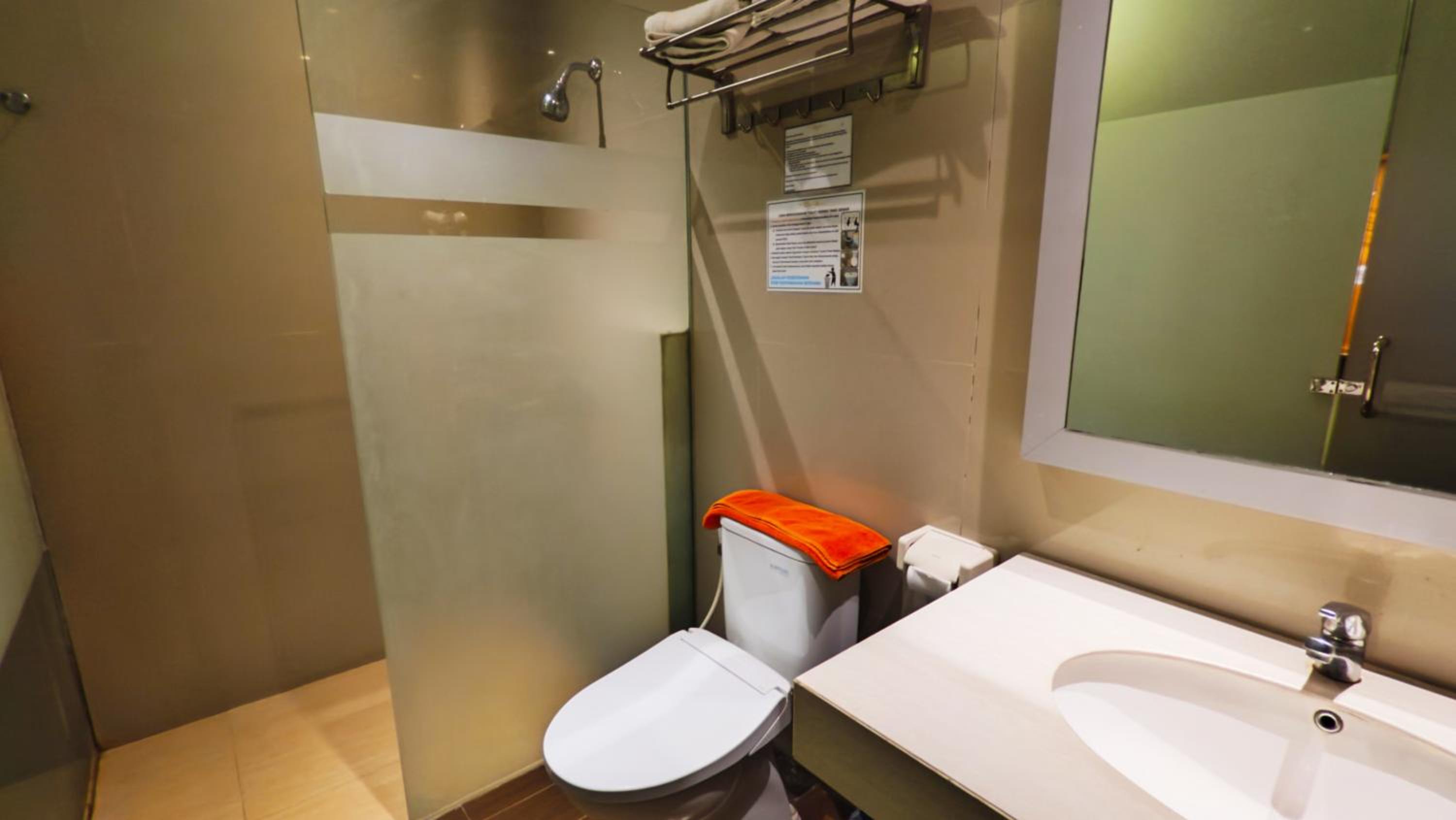 Double or Twin Room - Photo 3