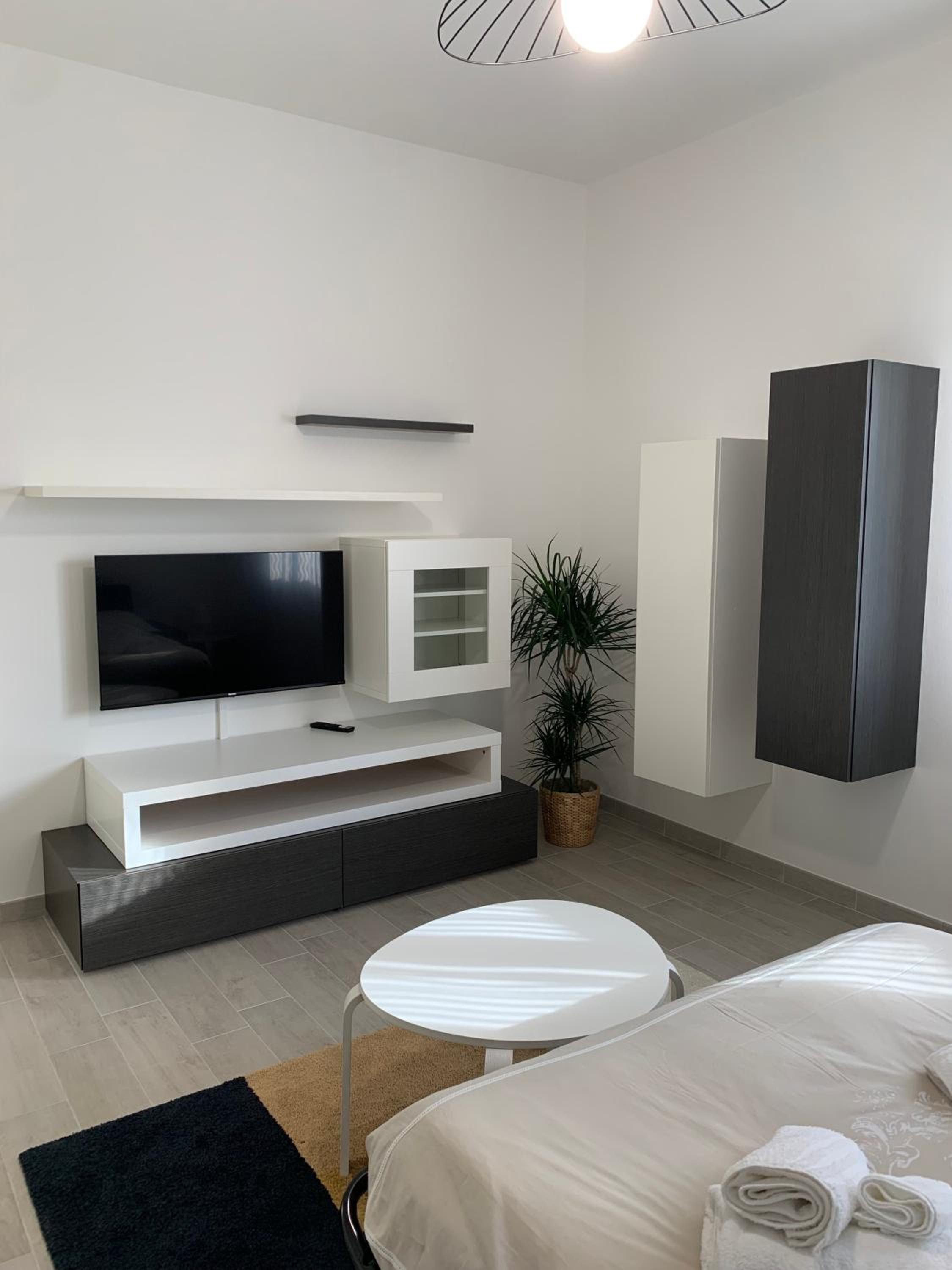 One-Bedroom House photo 2