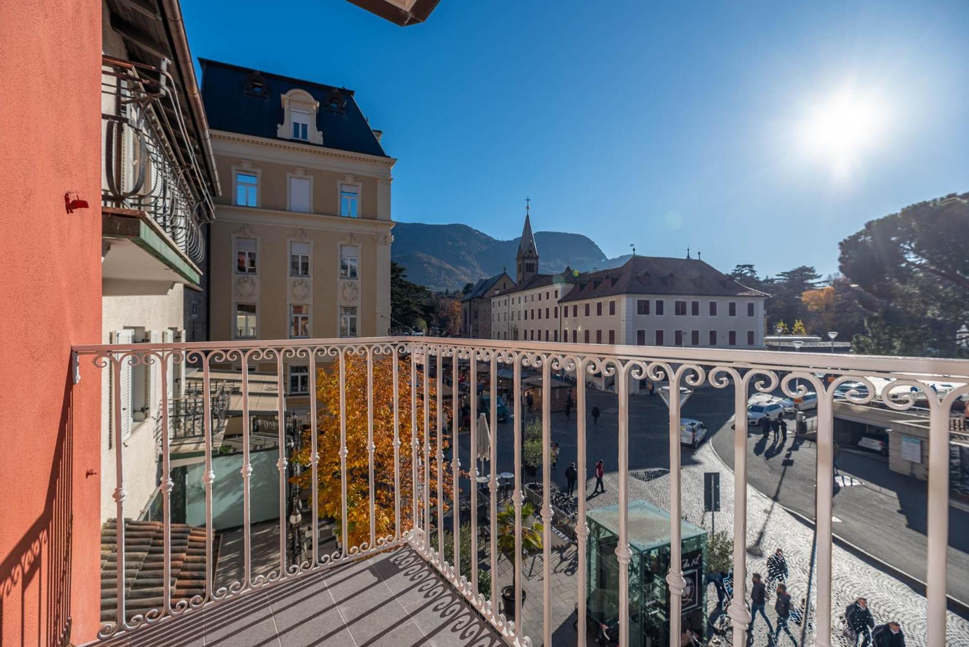 Suite with Balcony photo 3