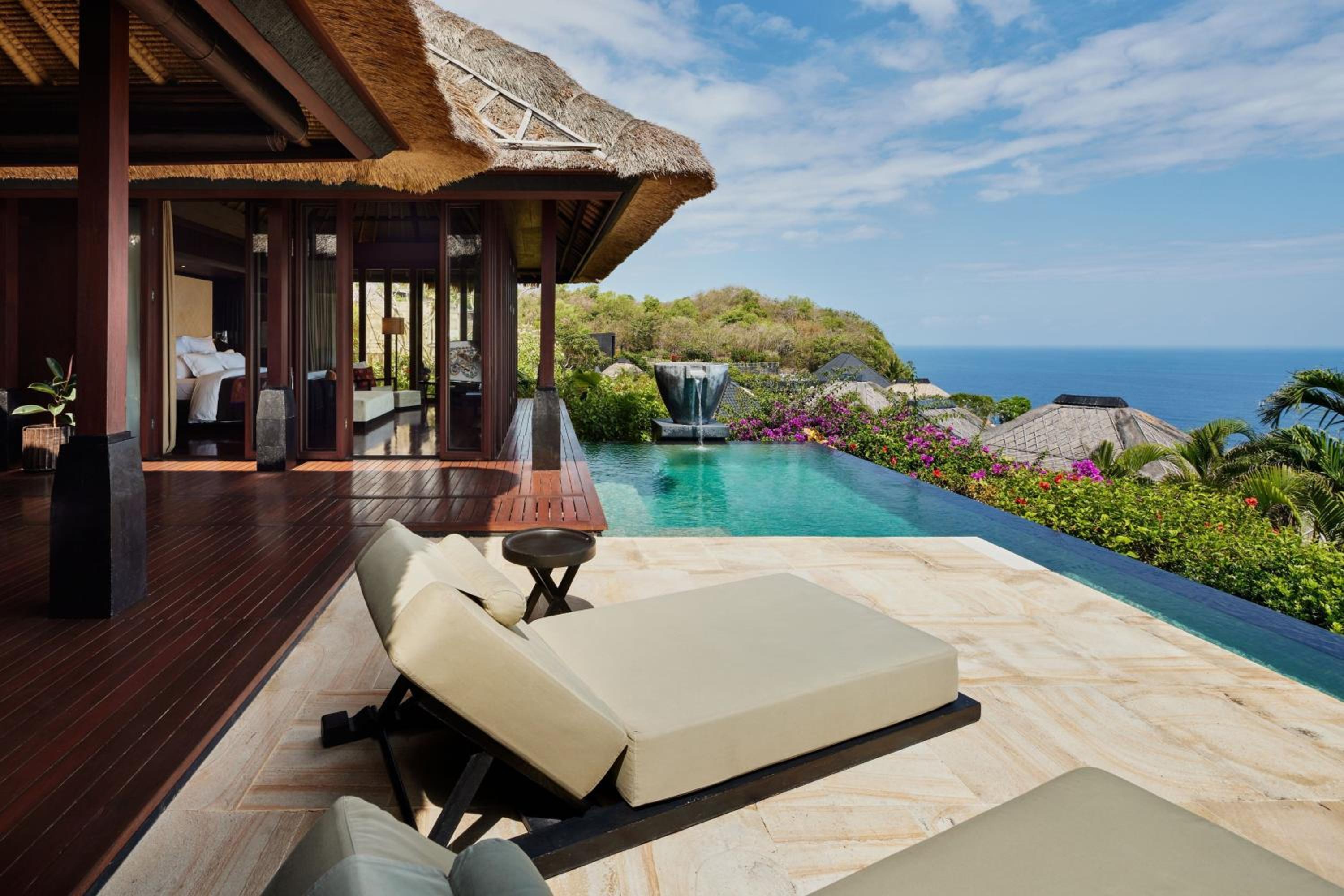 Premier One-Bedroom Ocean View Villa - Photo 2