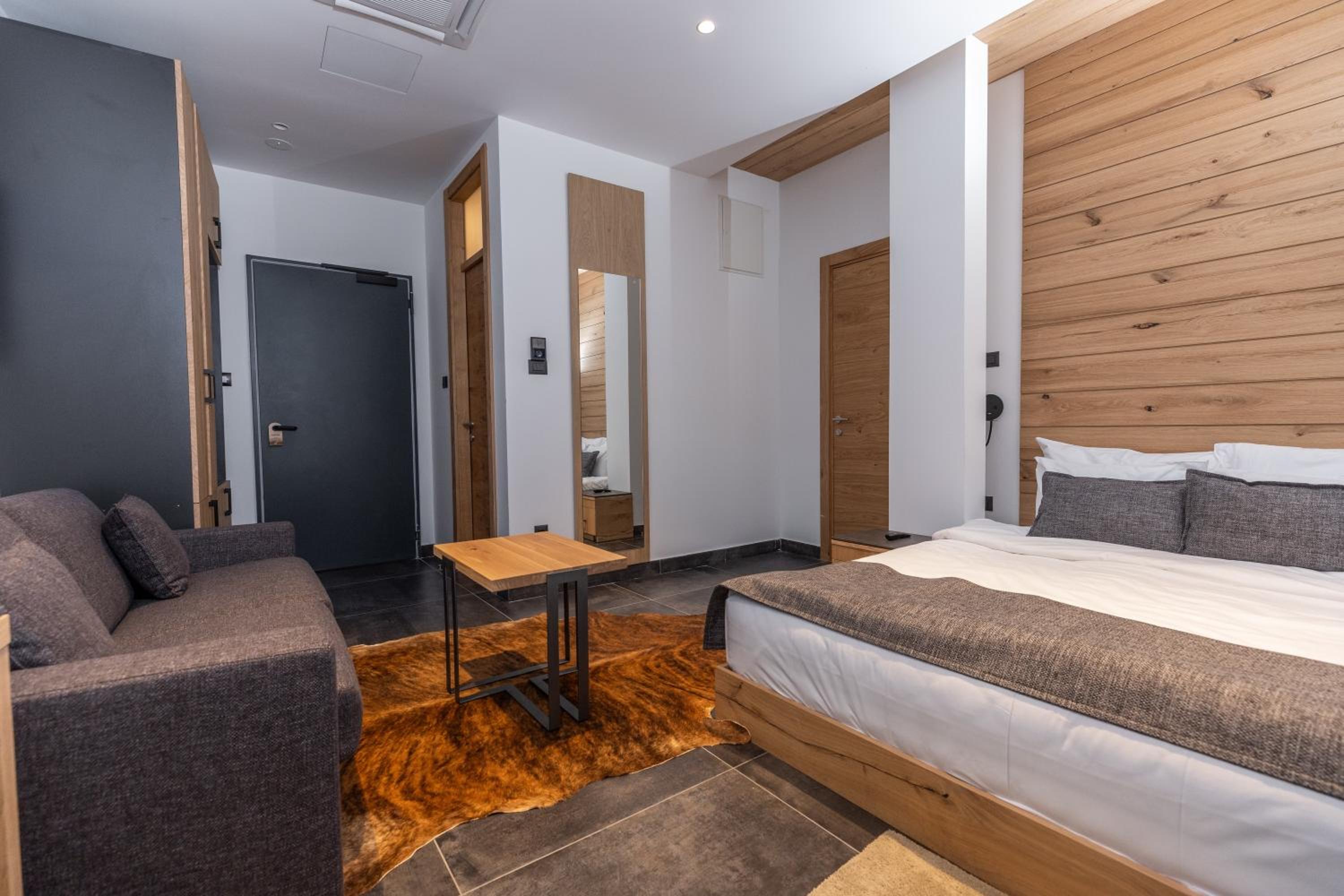 Two-Bedroom Suite