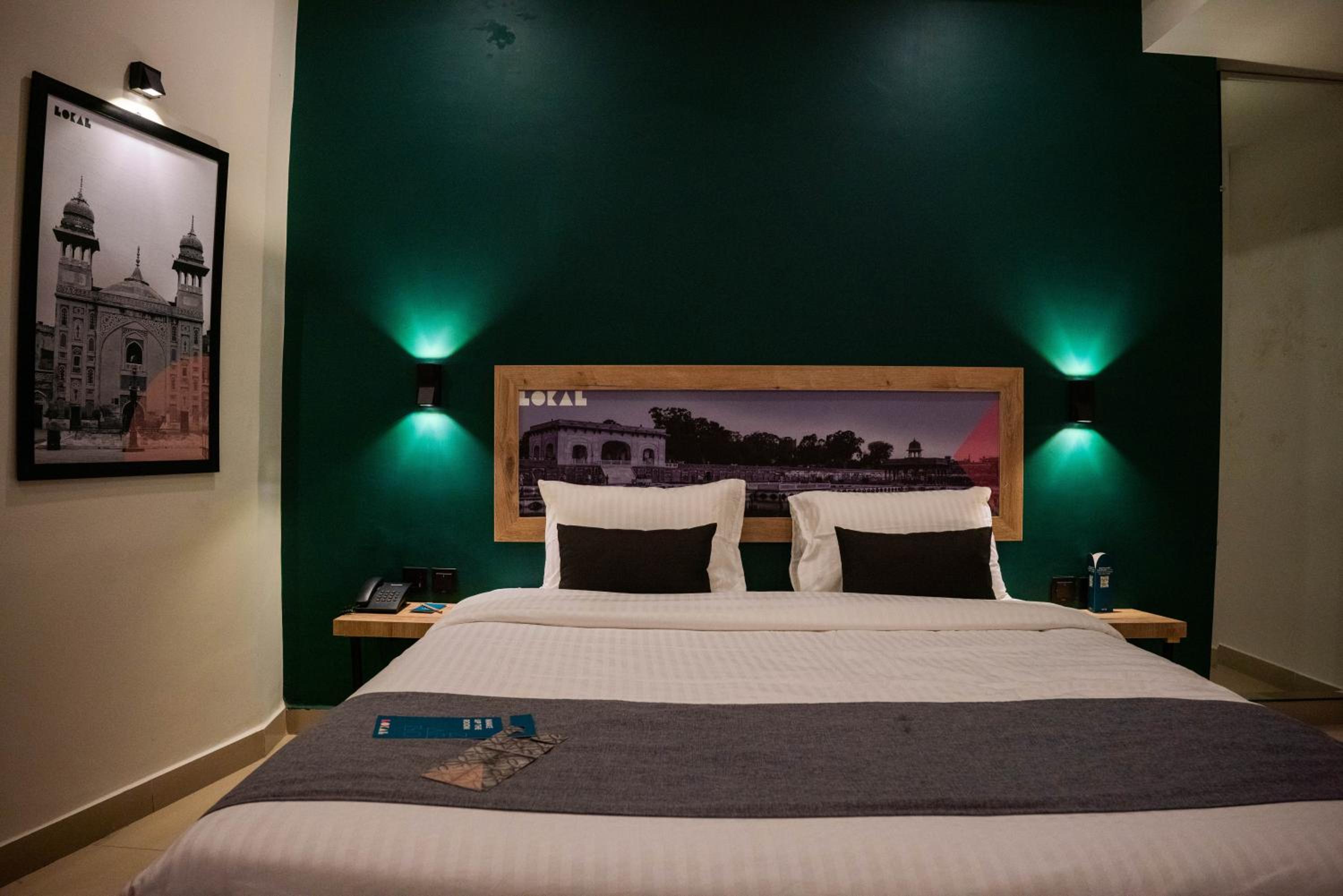 Standard Double Room photo 3