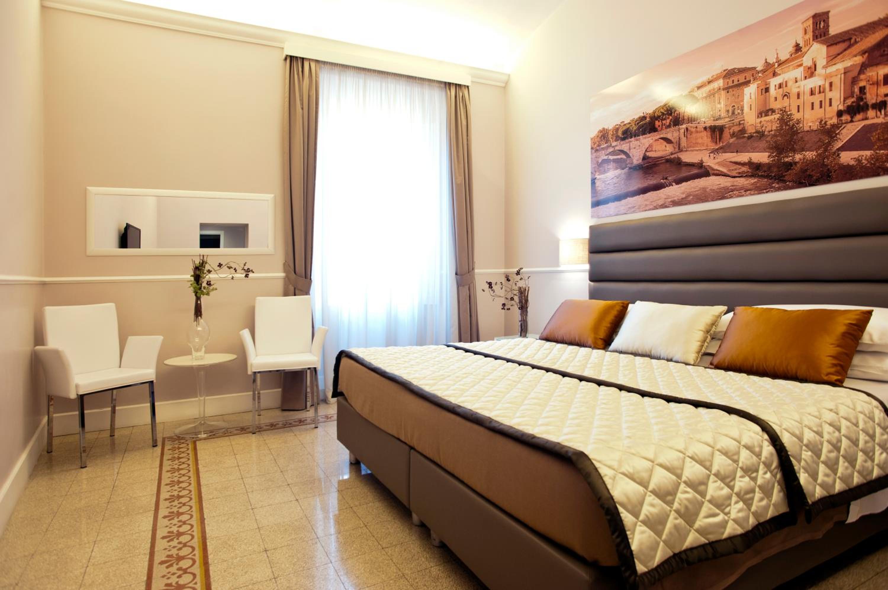 Deluxe Double or Twin Room