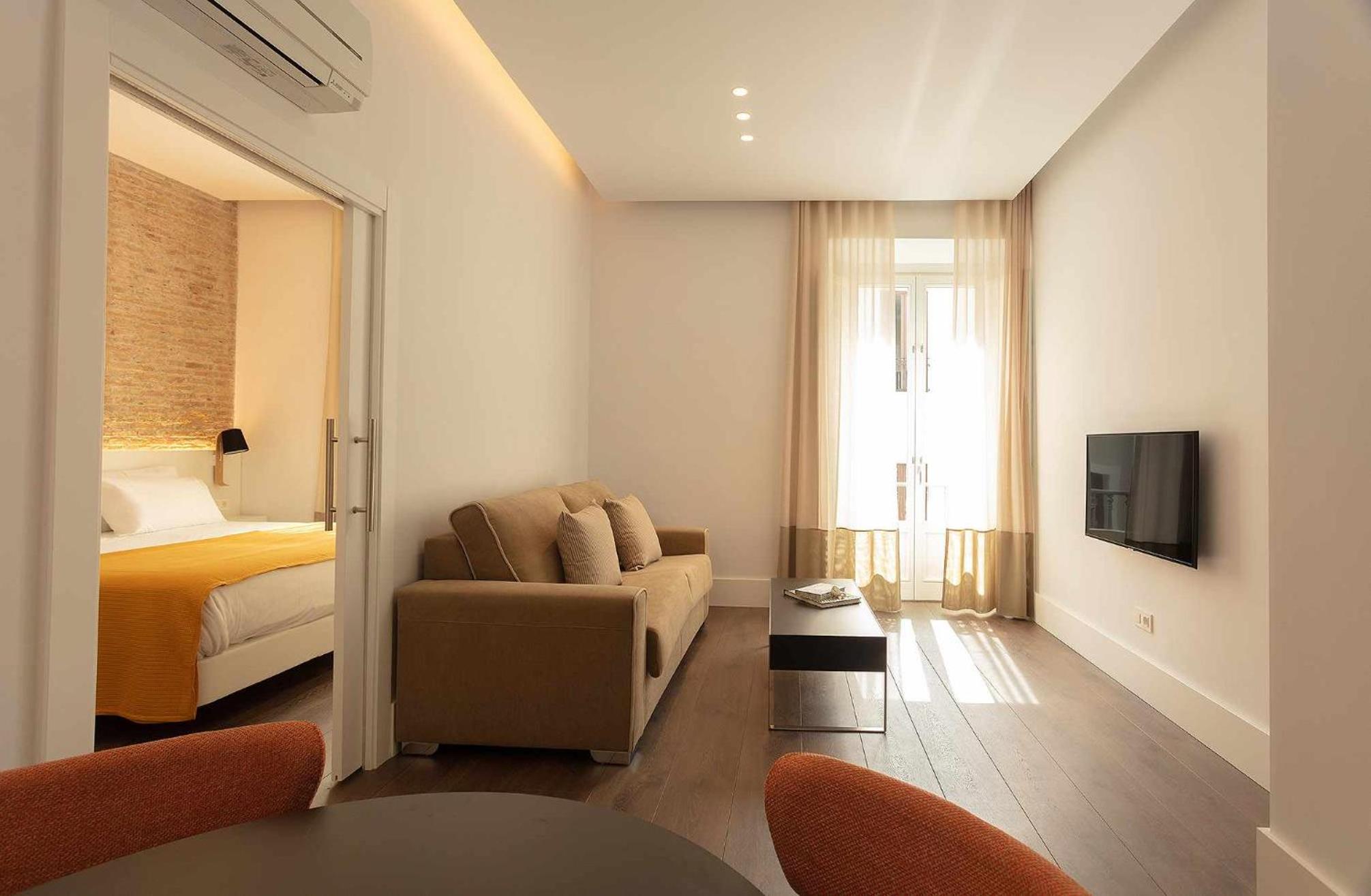 Deluxe Apartment - Photo 1