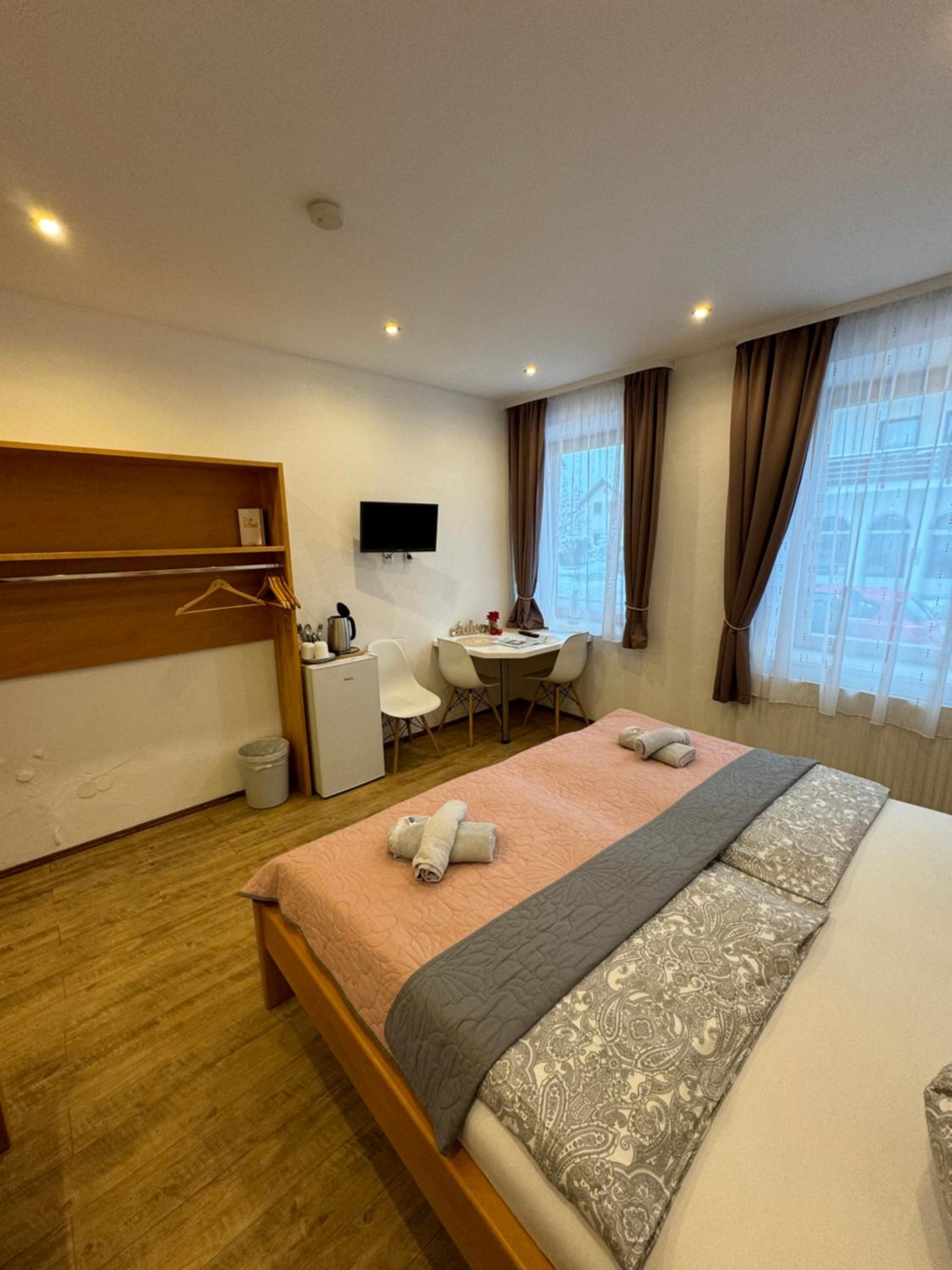 Standard Triple Room photo 2