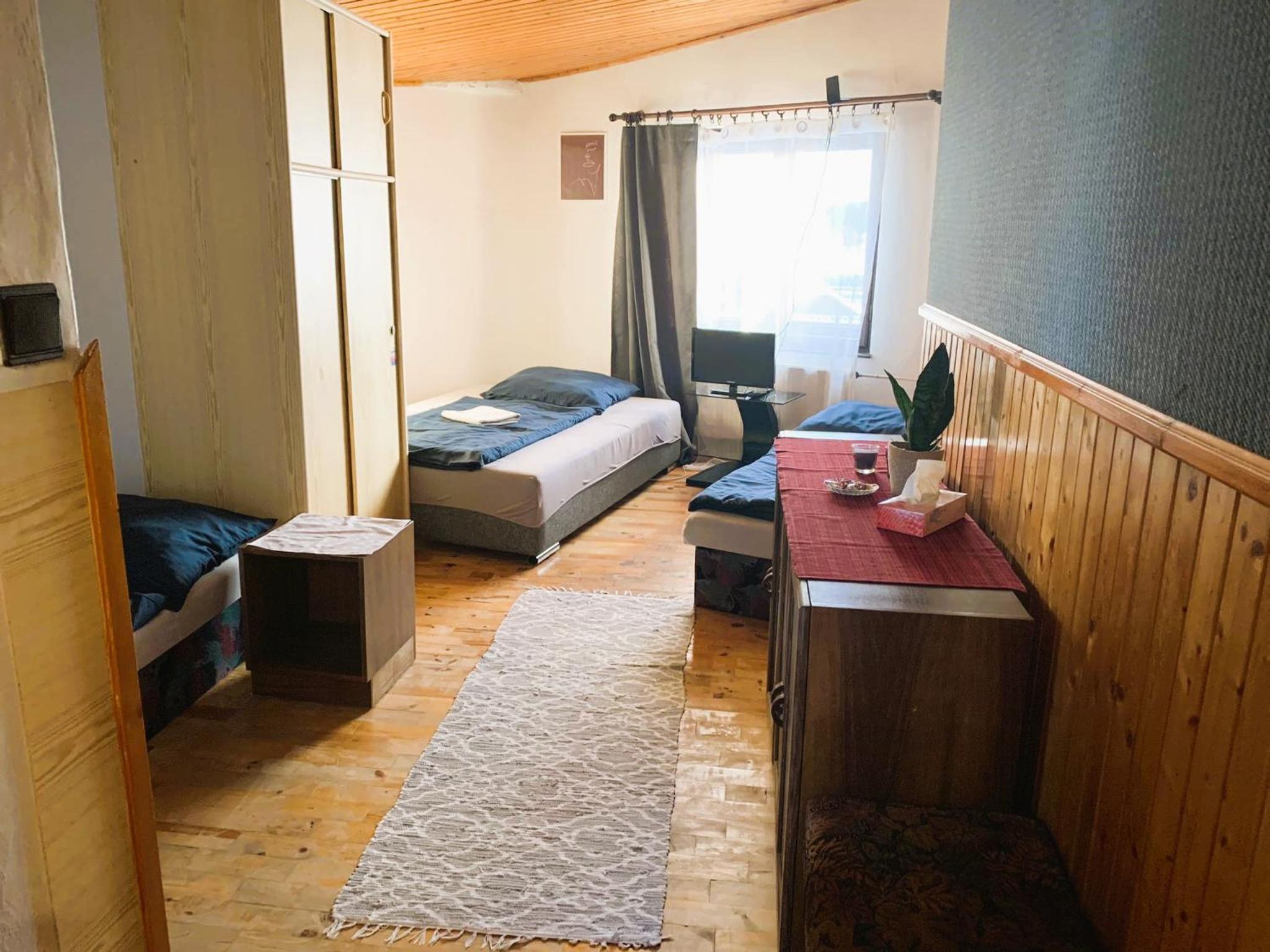 Triple Room with Bathroom - Photo 1