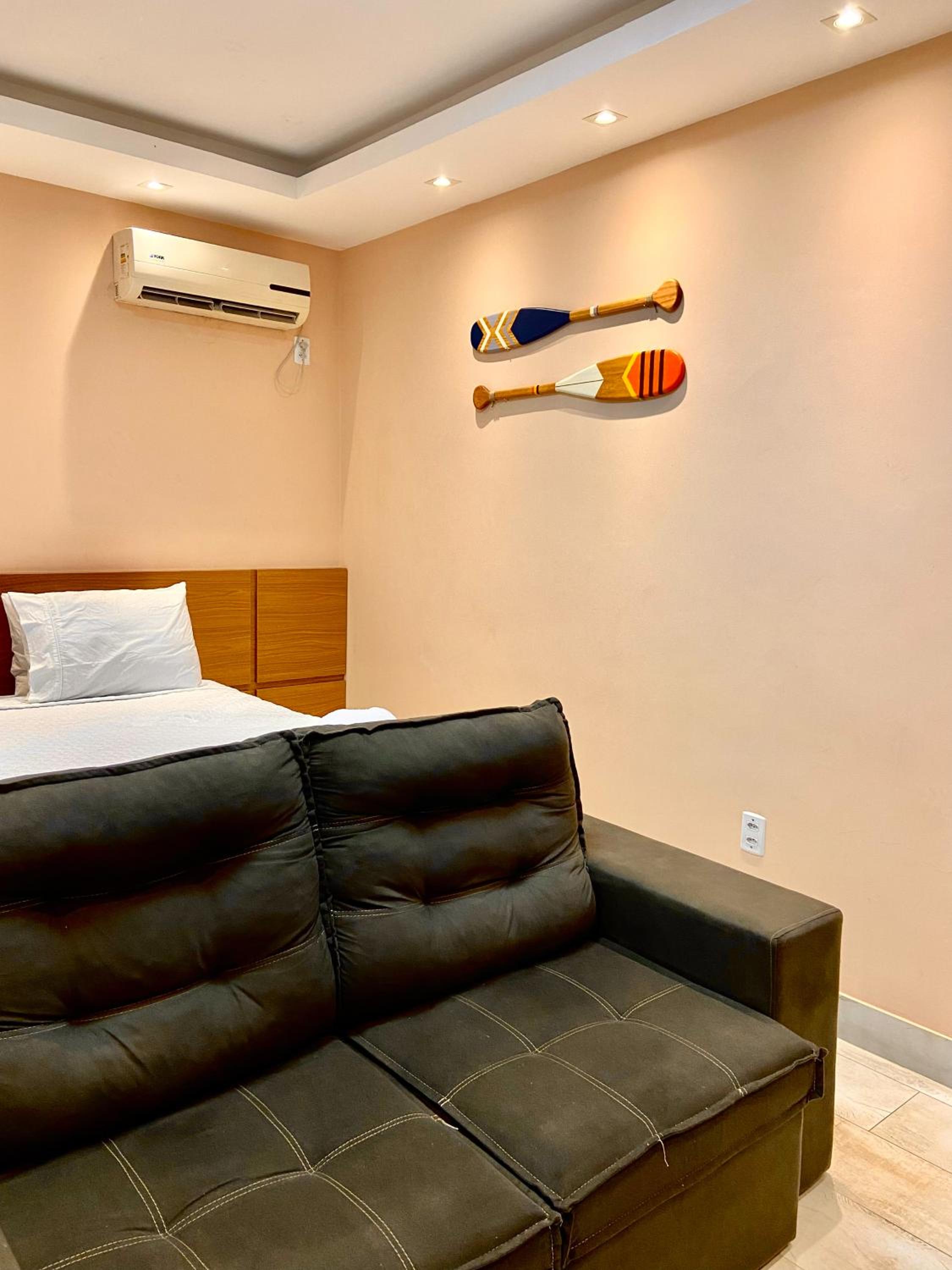 Queen Suite - Photo 12