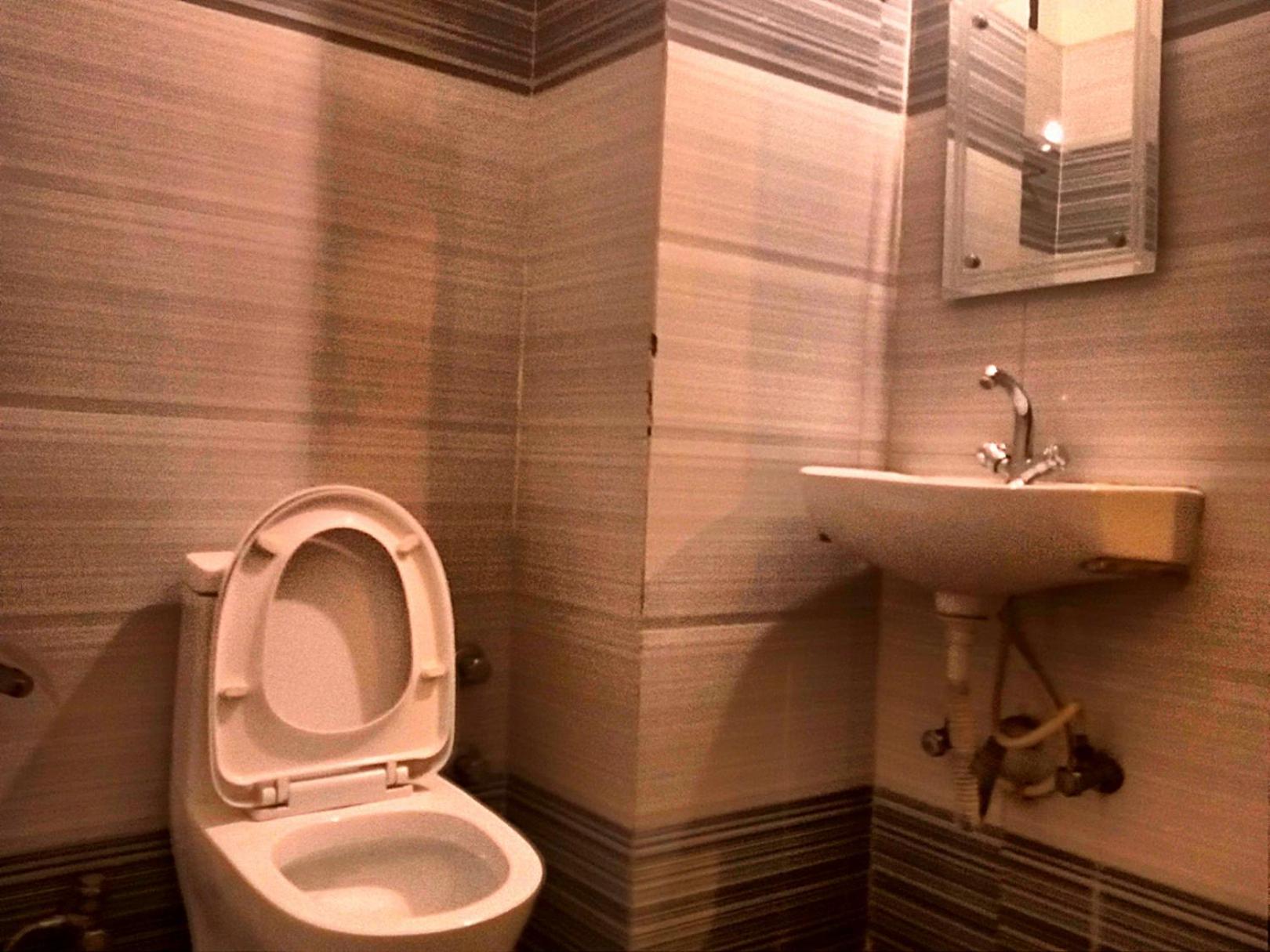 Deluxe Twin Room photo 3