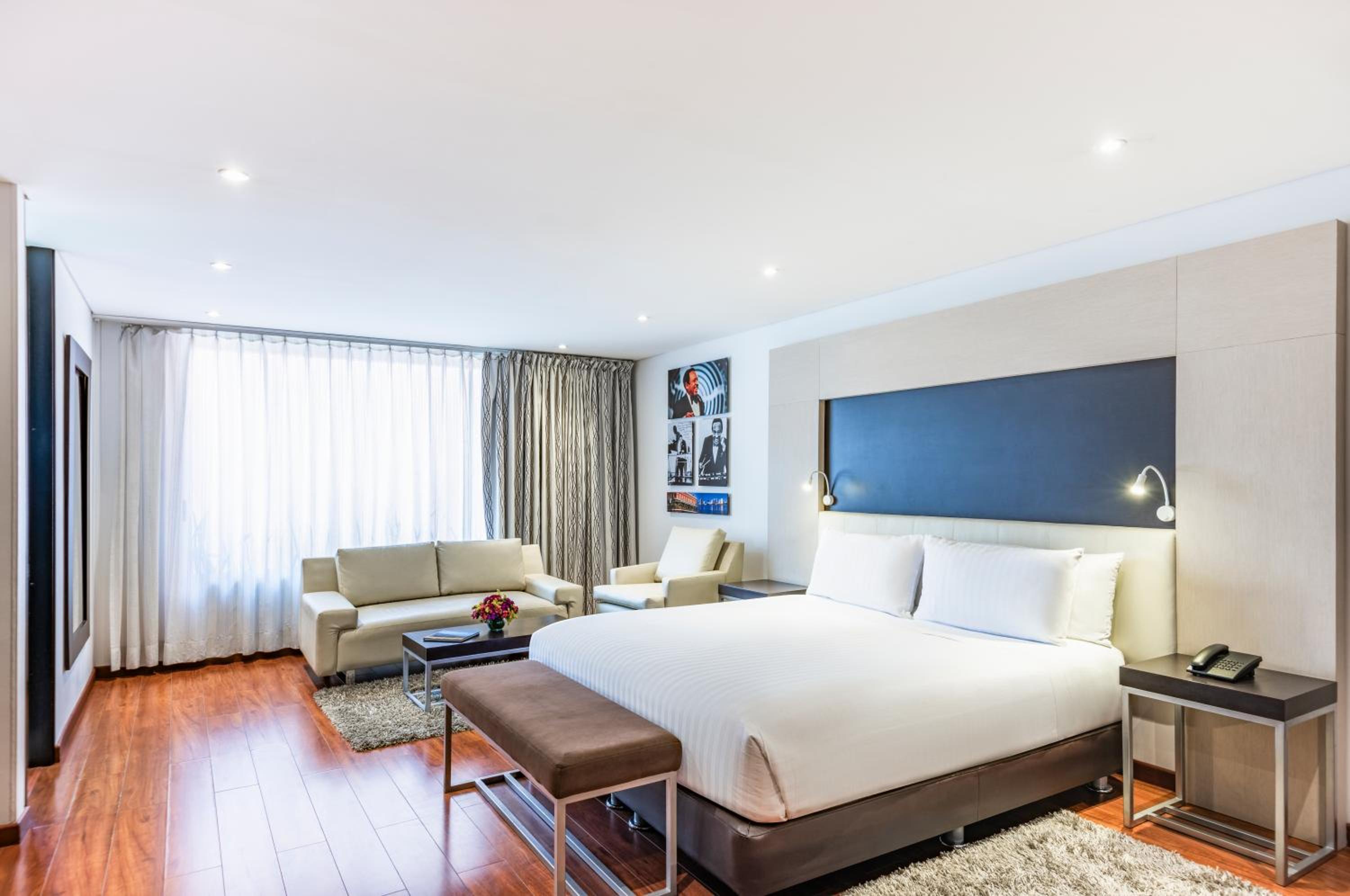 Junior Suite - Photo 1