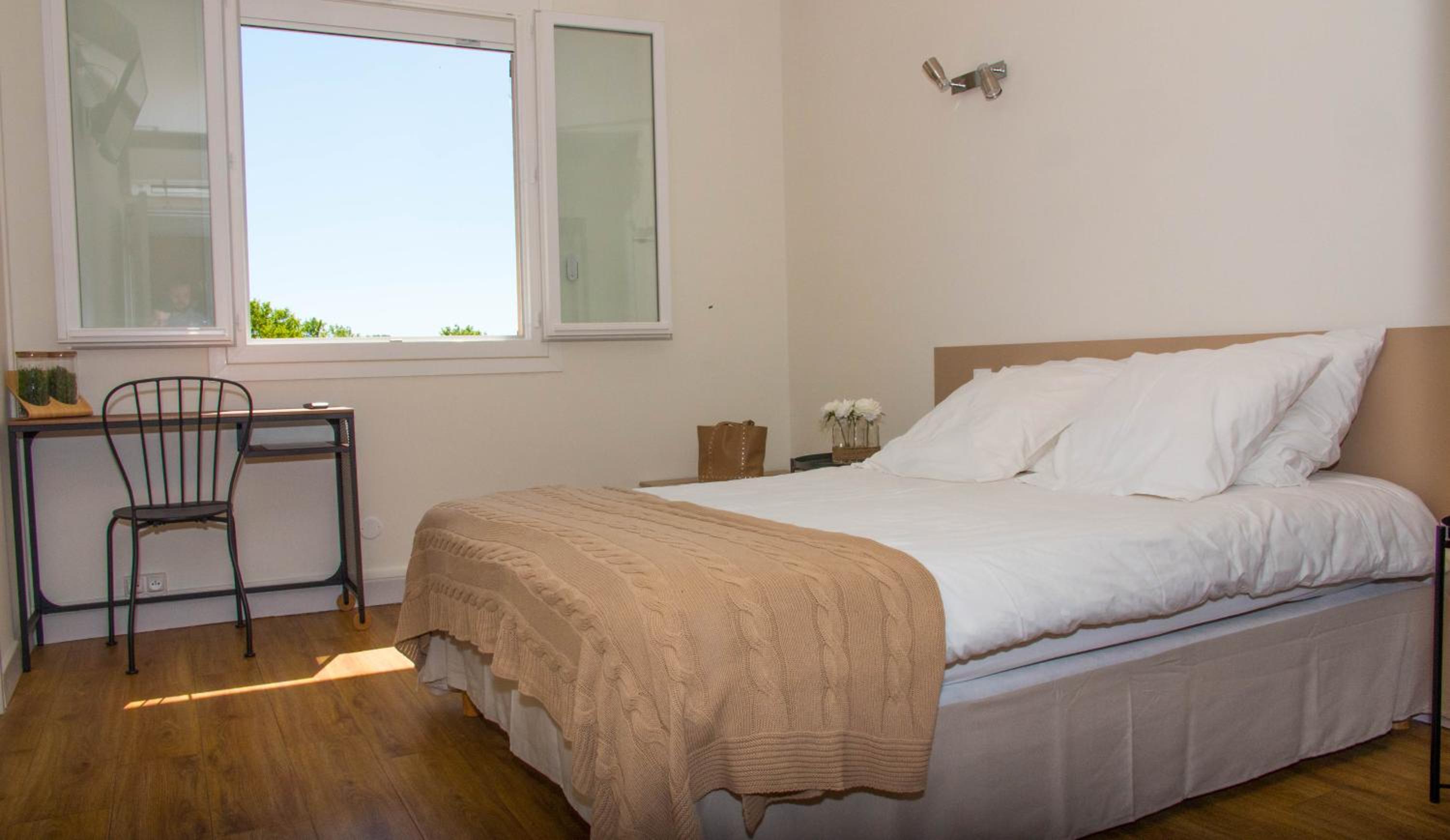 Double Room - Photo 3