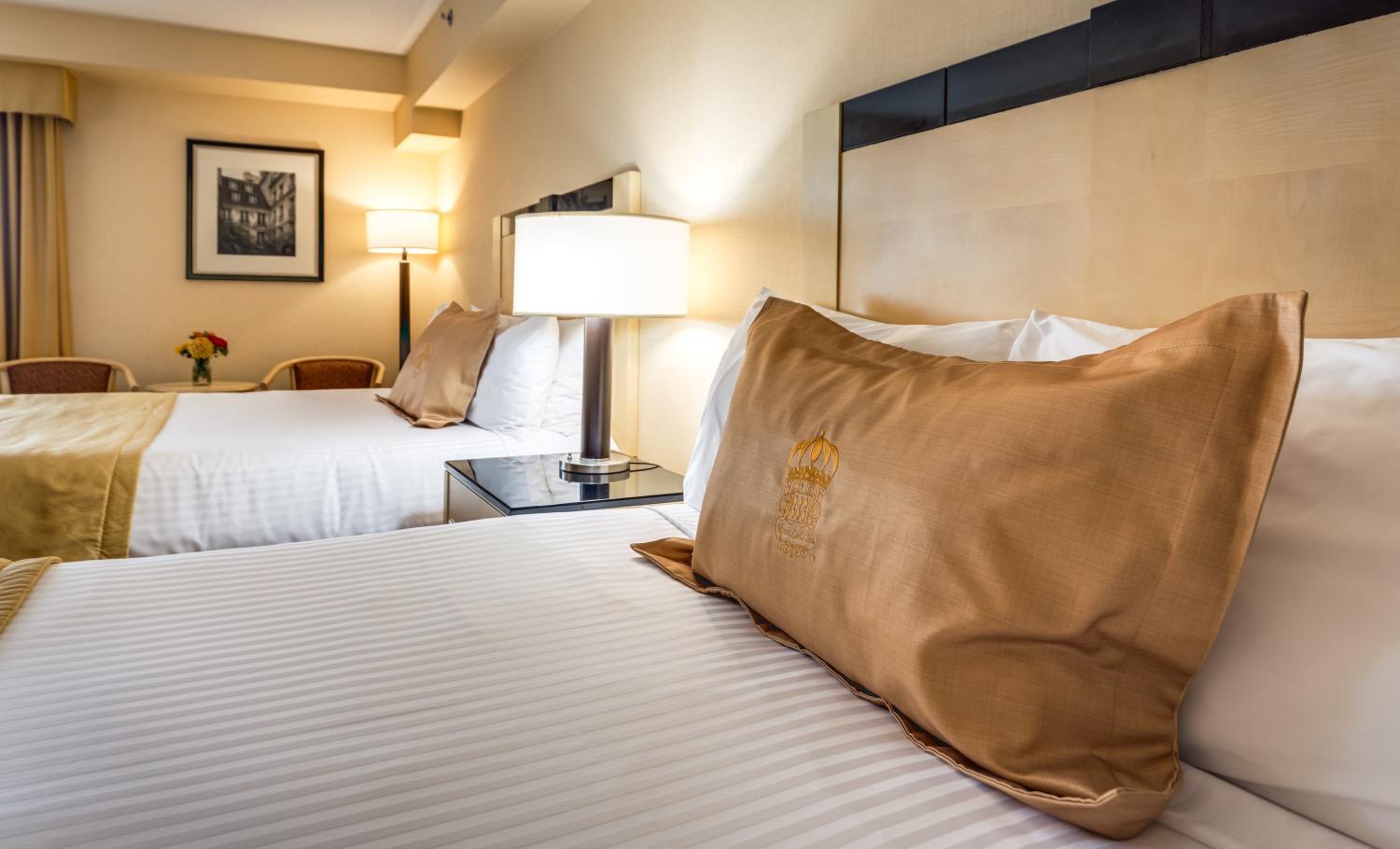 Standard Room with Two Queen Beds - Photo 1