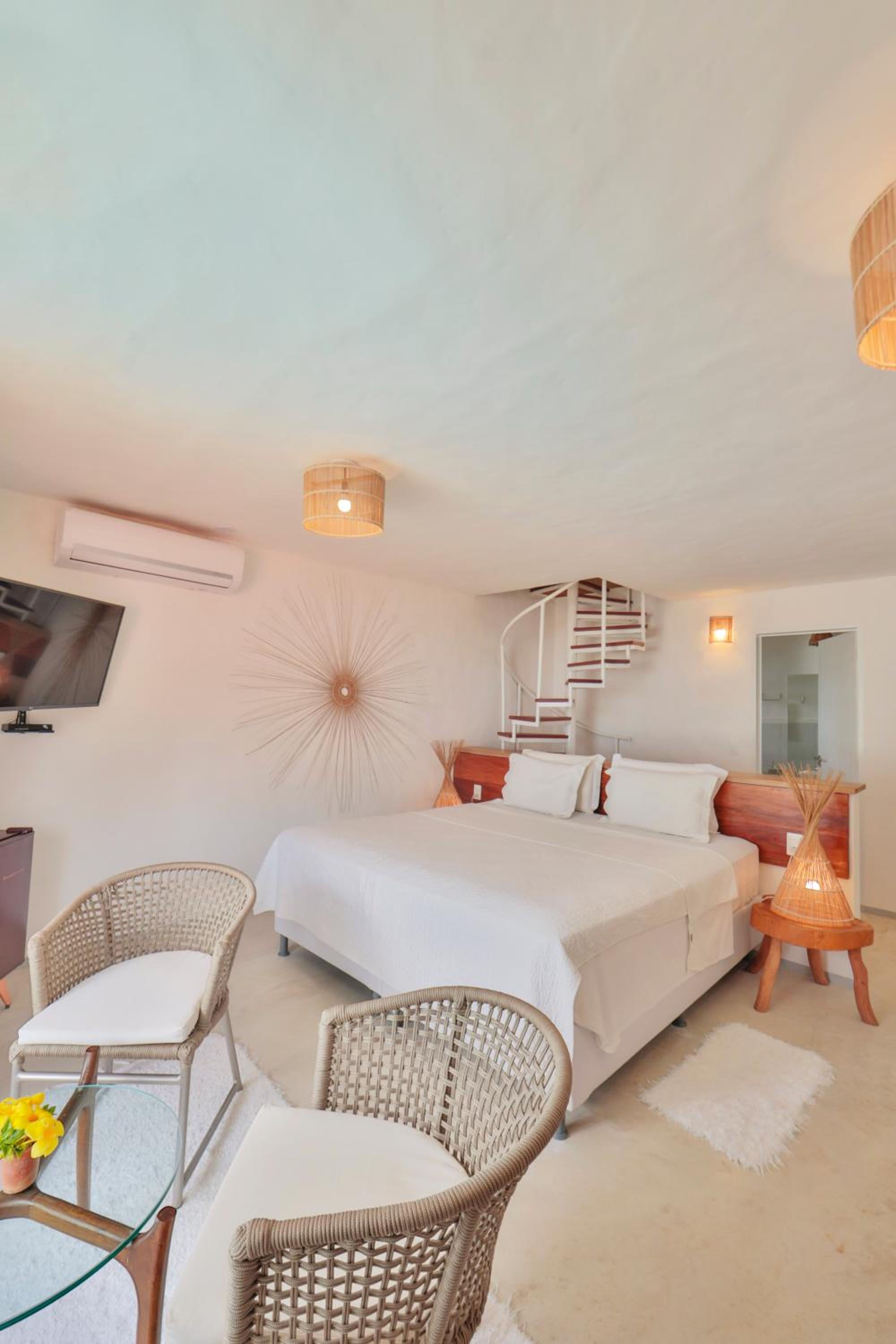 Deluxe Suite Sea View with Jacuzzi