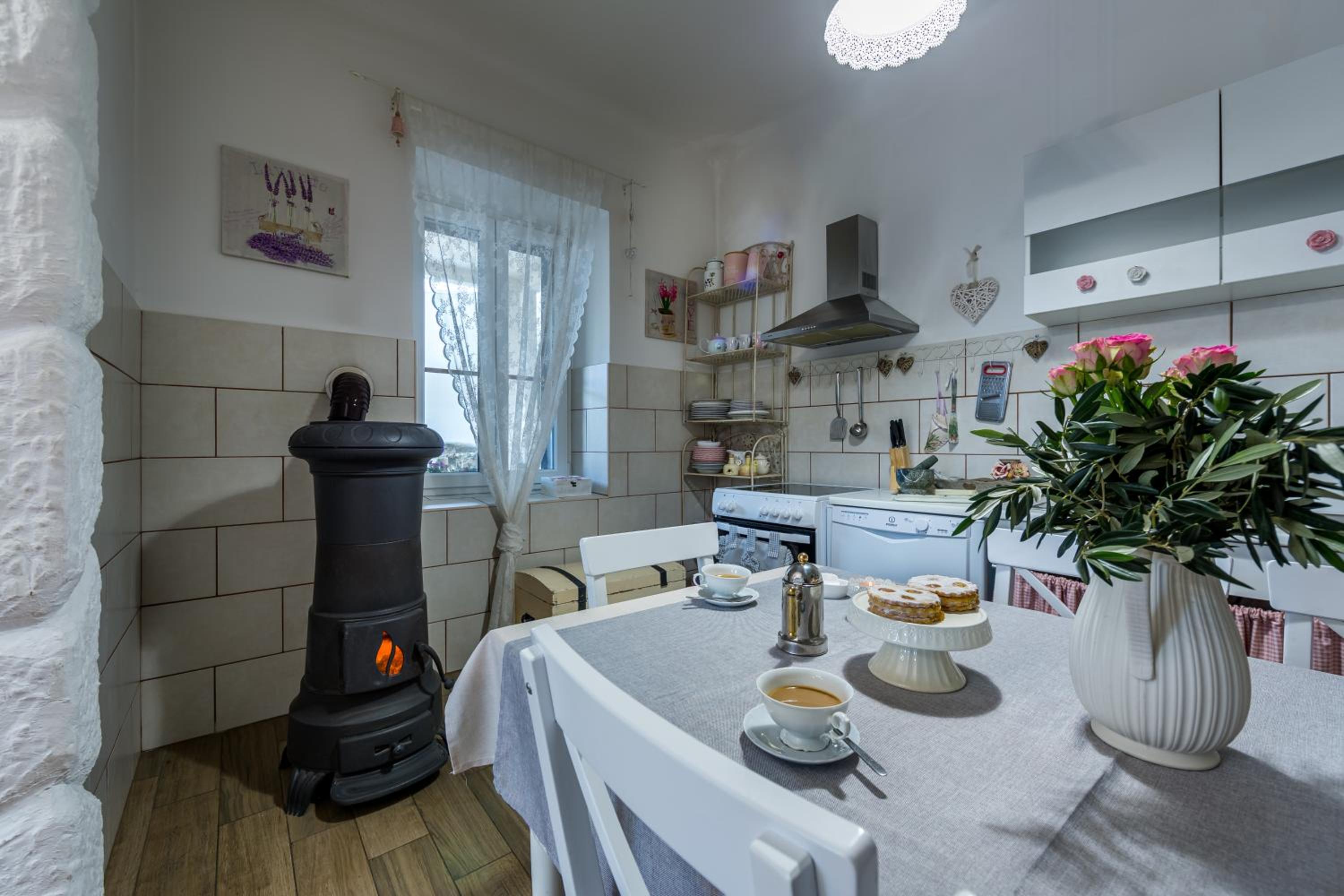 Two-Bedroom House - Photo 66