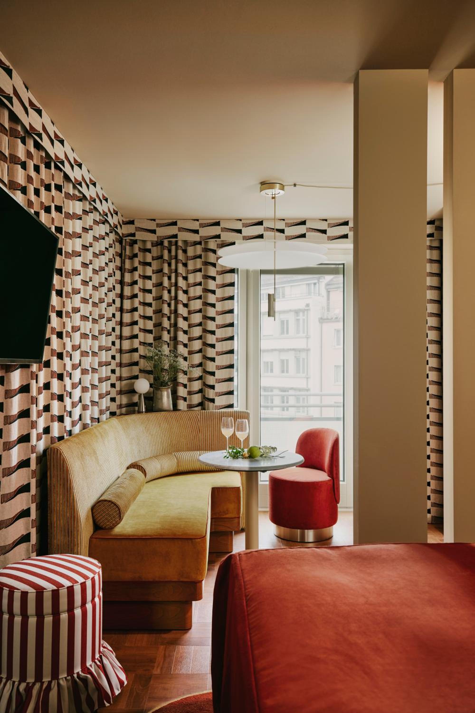 Interconnecting Studio