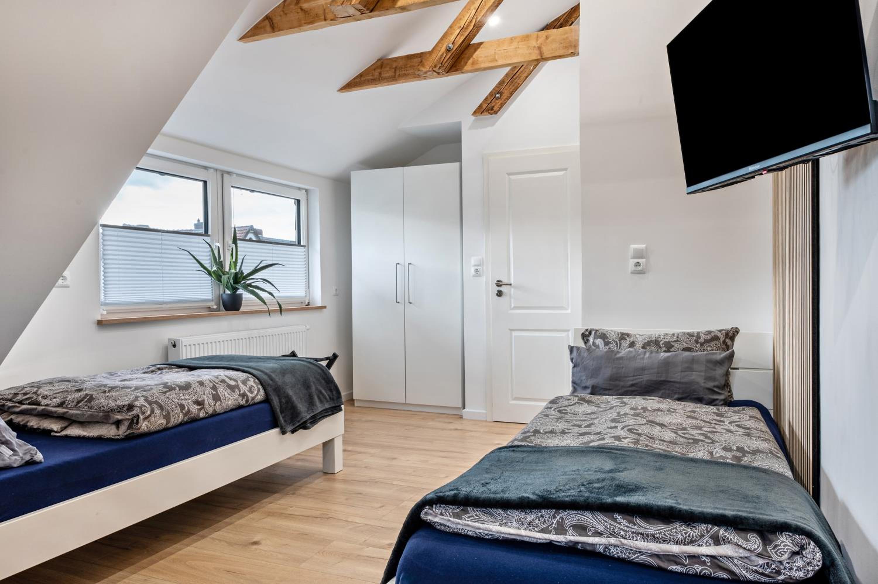 Superior One-Bedroom Apartment