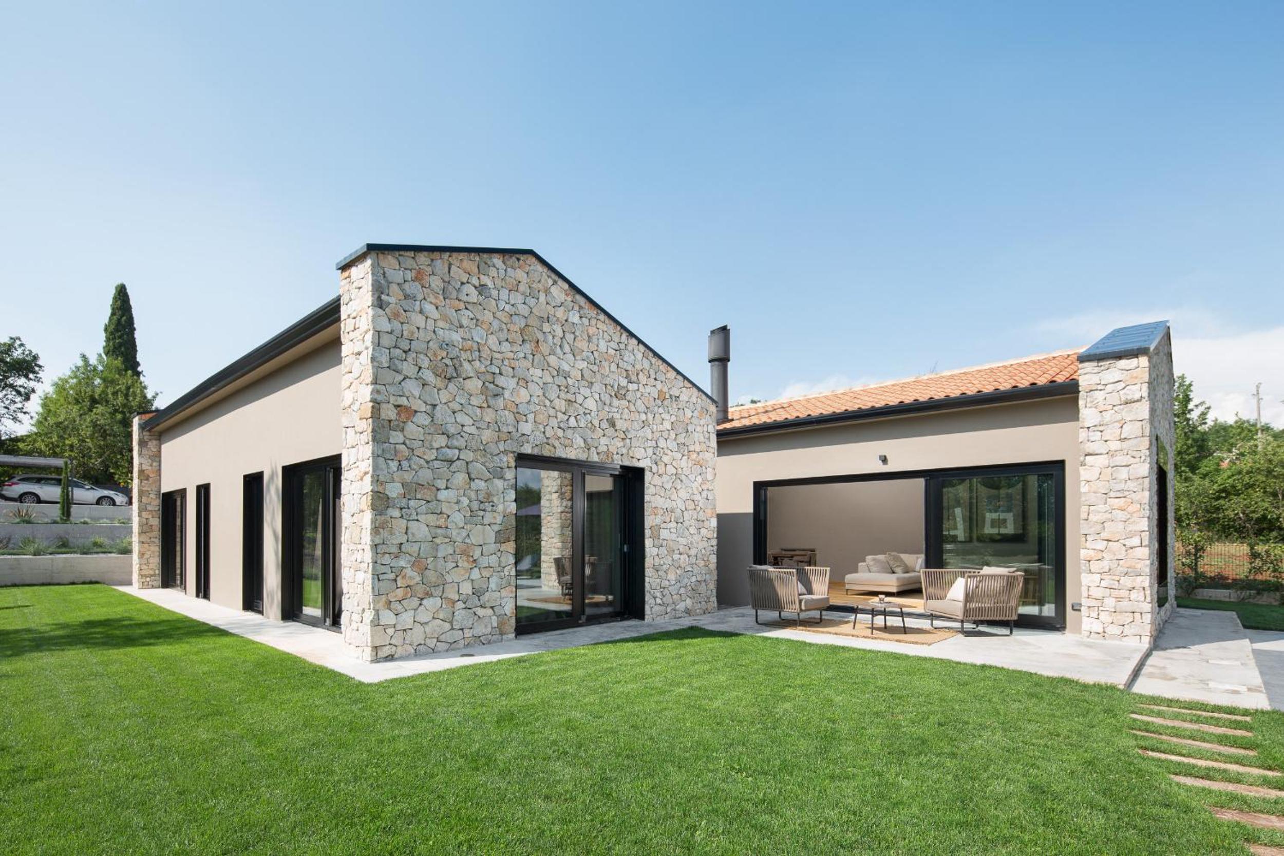 Villa with Private Pool photo 3