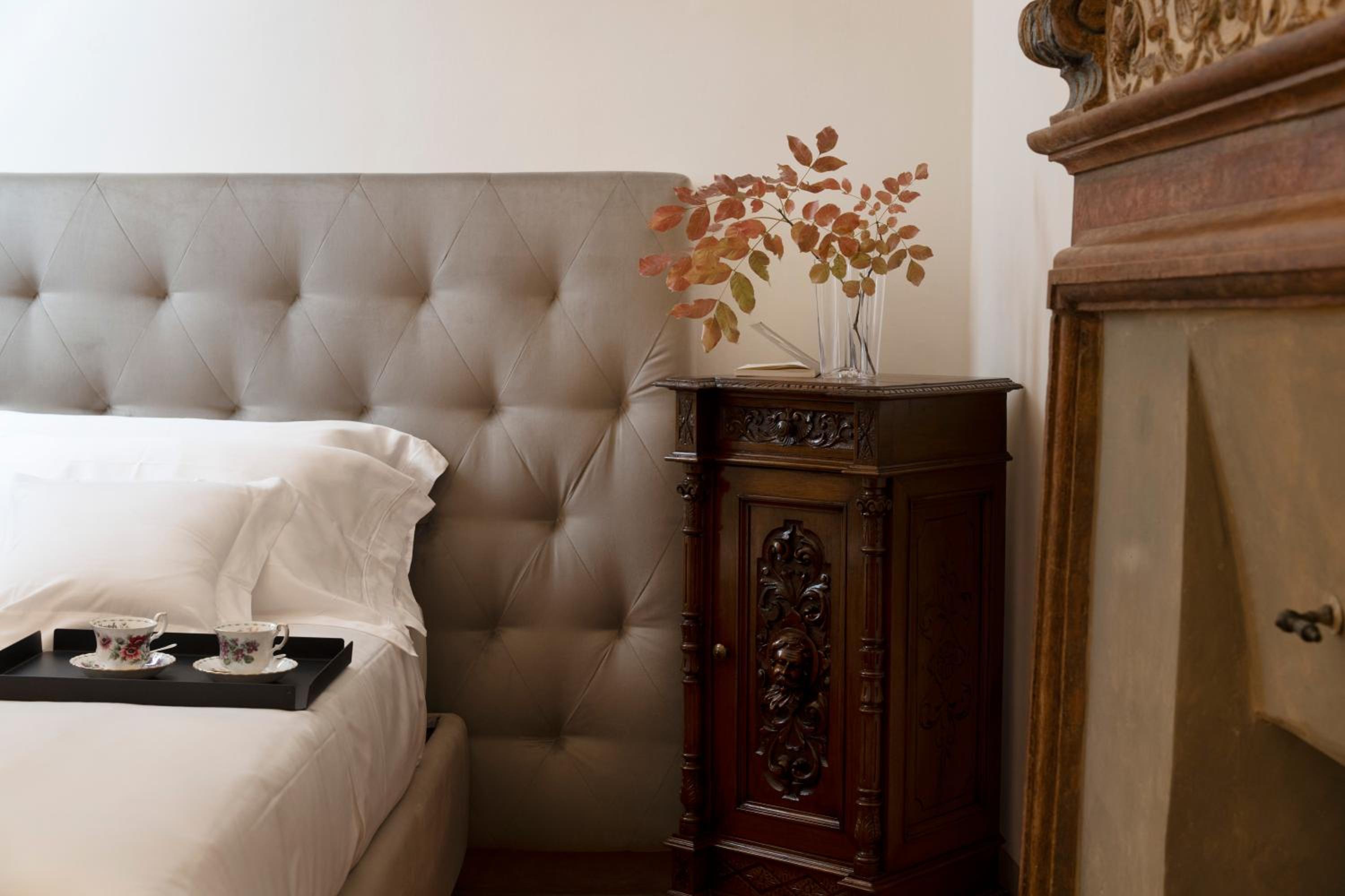 Deluxe Double or Twin Room - Photo 13