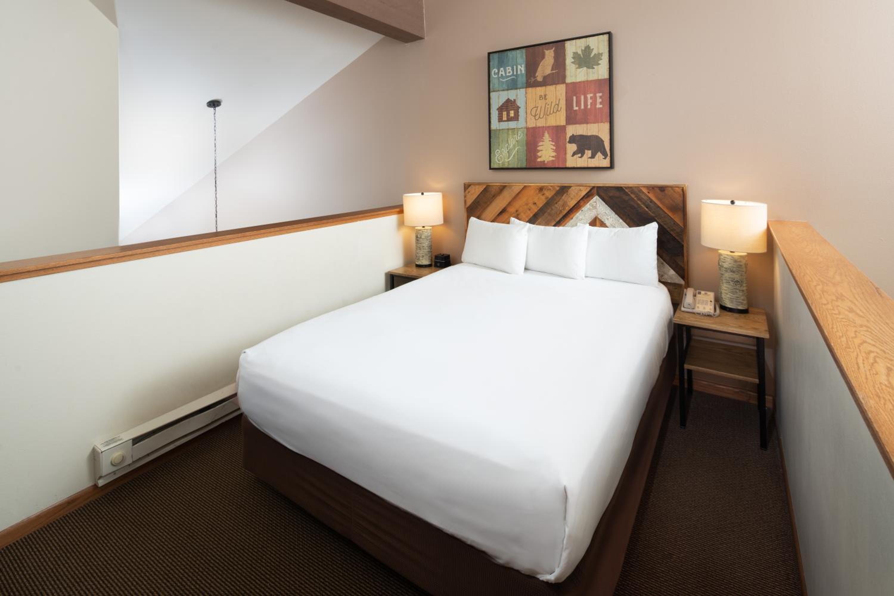 Two-Bedroom Suite - 6 waterpark pass