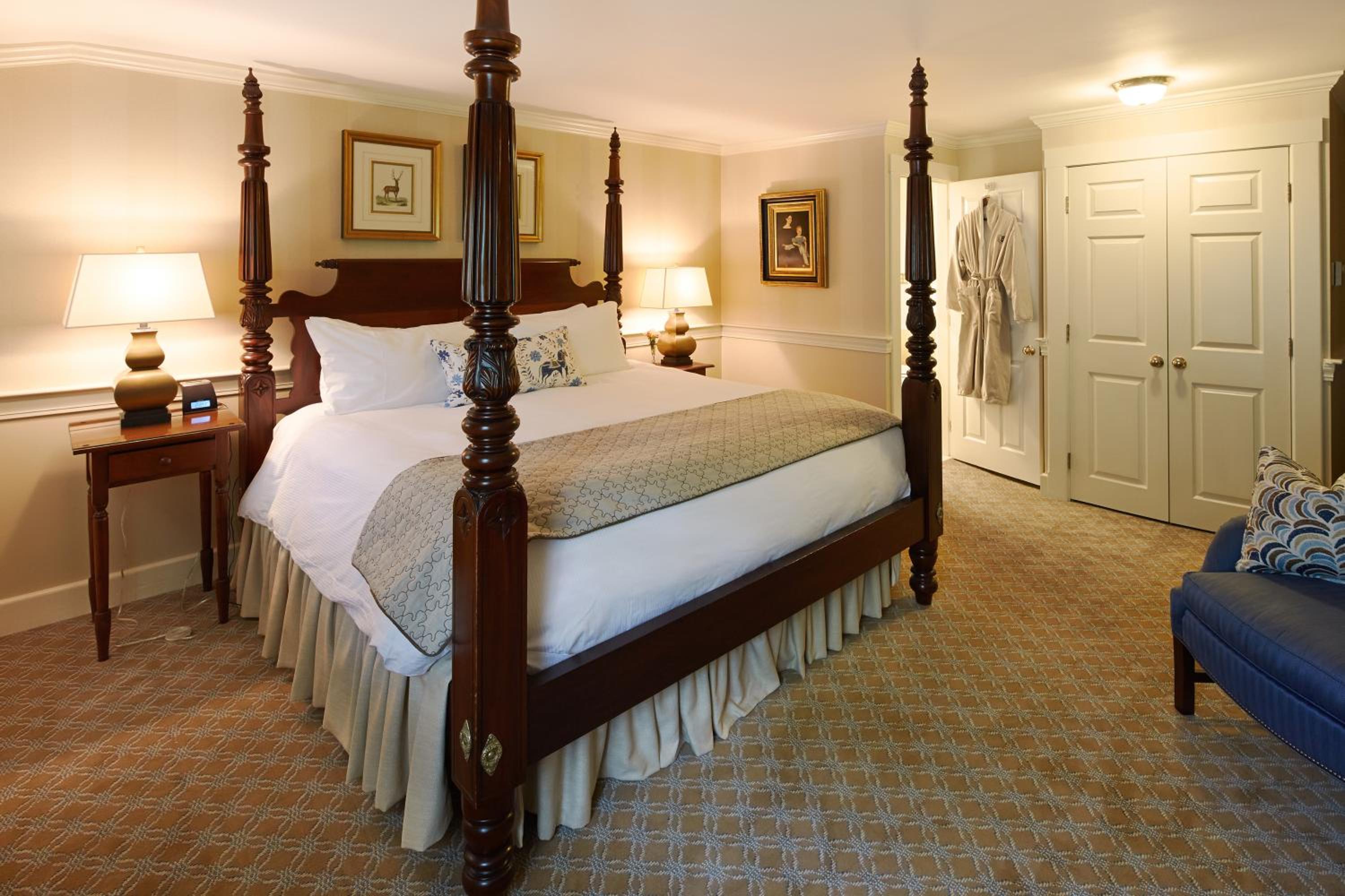Standard Queen Room photo 1
