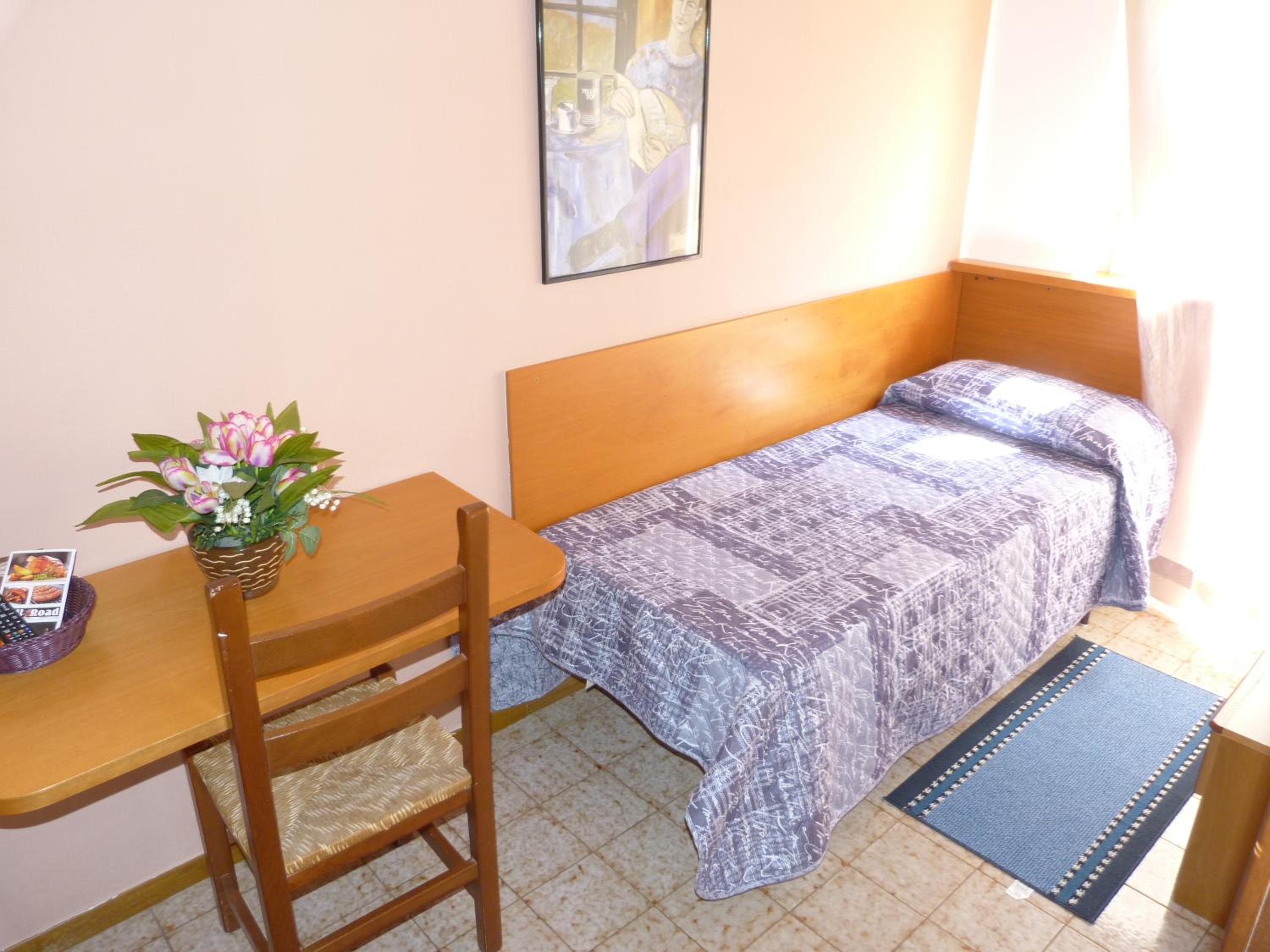 Single Room photo 1